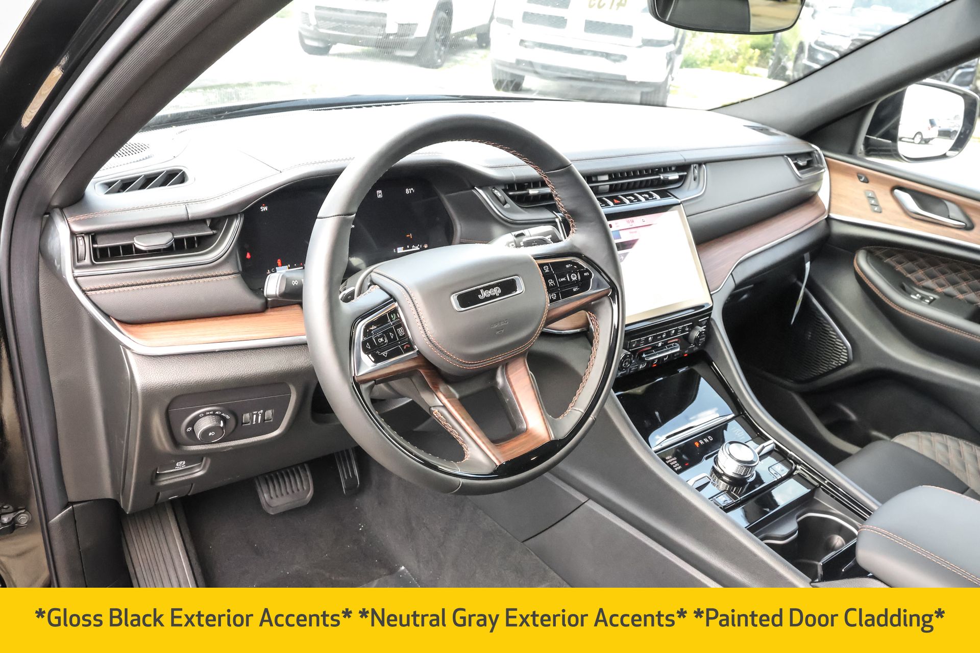 2025 JEEP GRAND CHEROKEE - Image 4