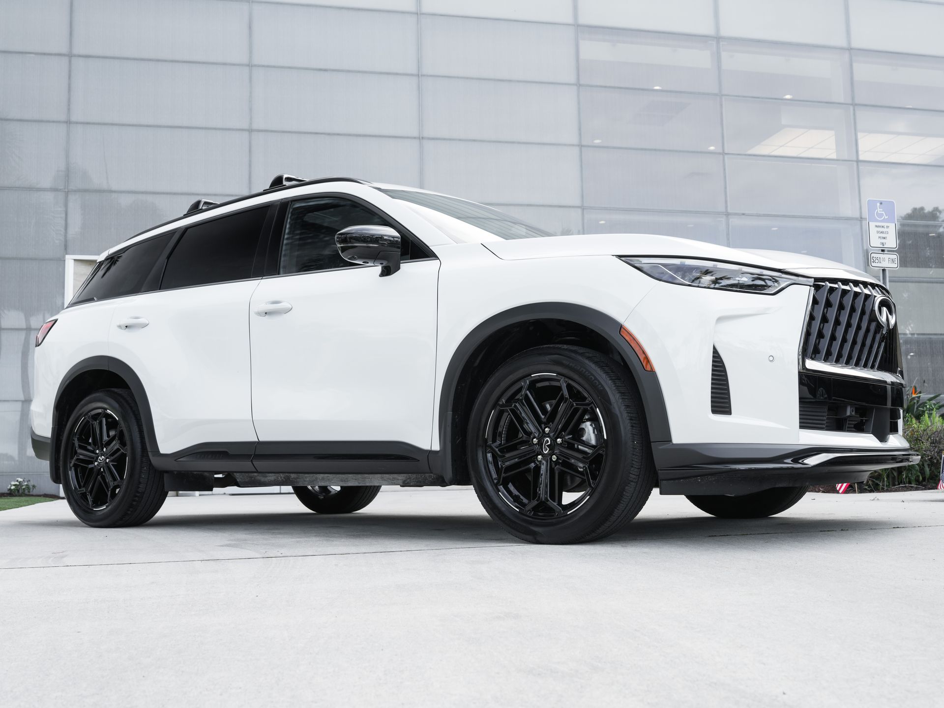2026 INFINITI QX60 SPORT