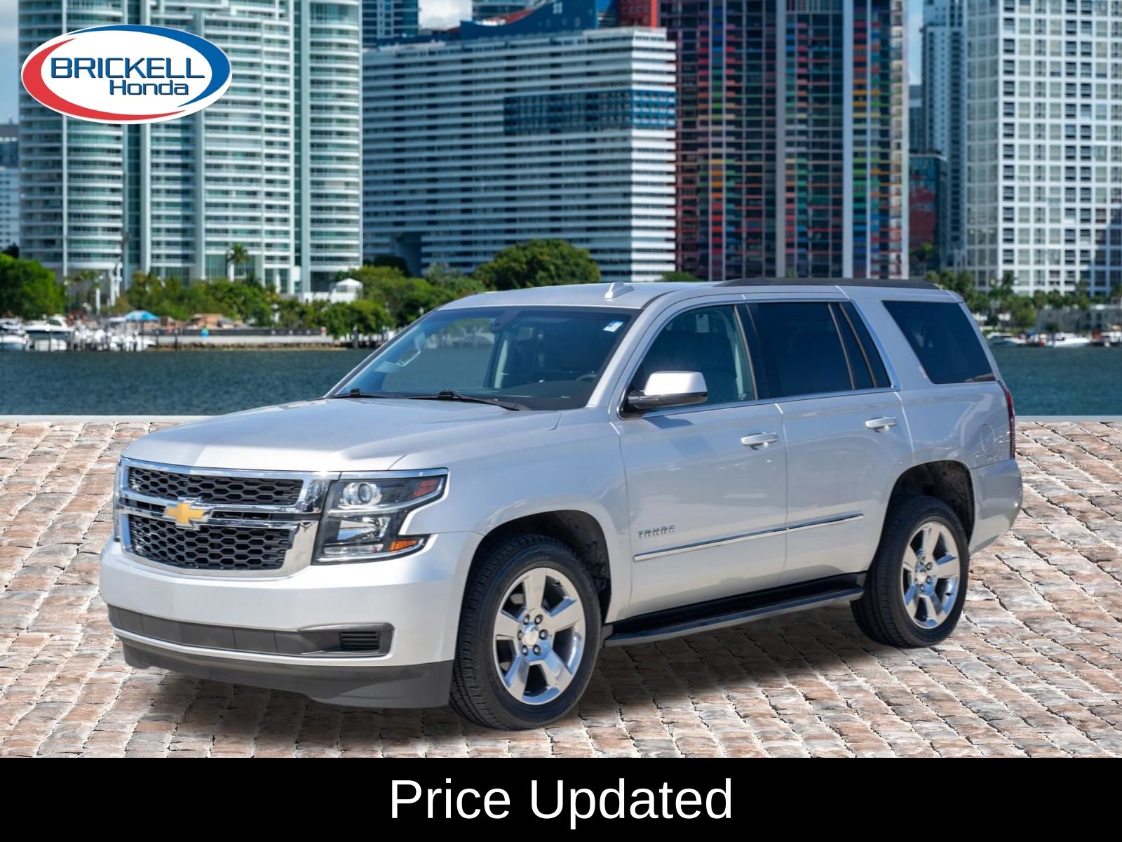 Silver Ice Metallic 2018 Chevrolet Tahoe SUV / Crossover 4X2 6-Speed Automatic Overdrive