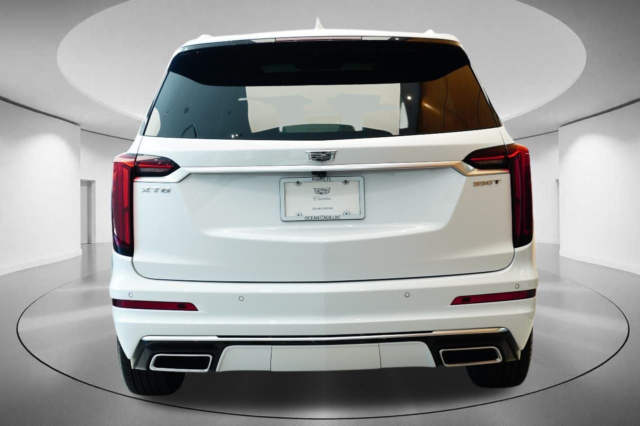 2024 Cadillac XT6 Luxury 3