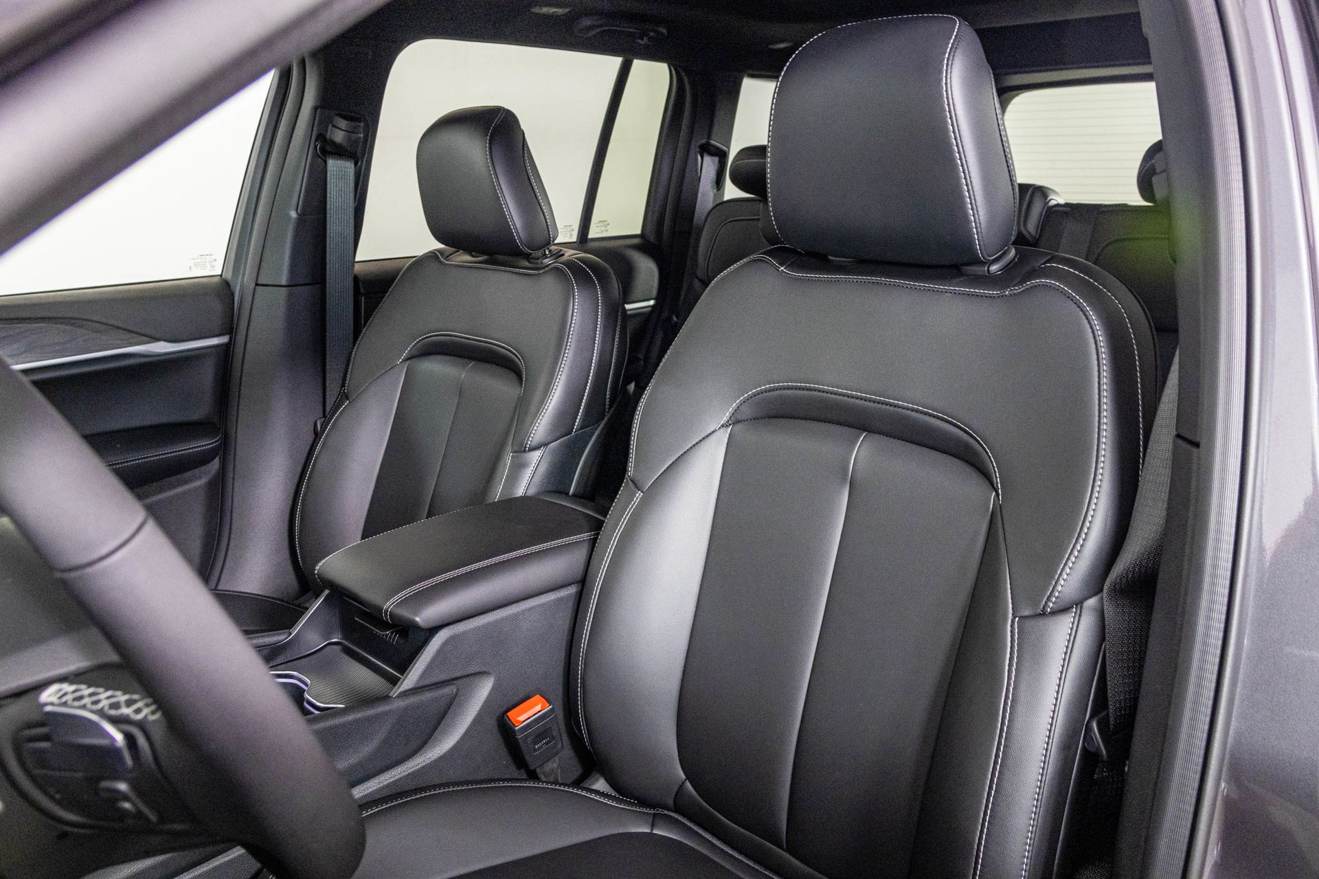 2025 JEEP GRAND CHEROKEE - Image 17