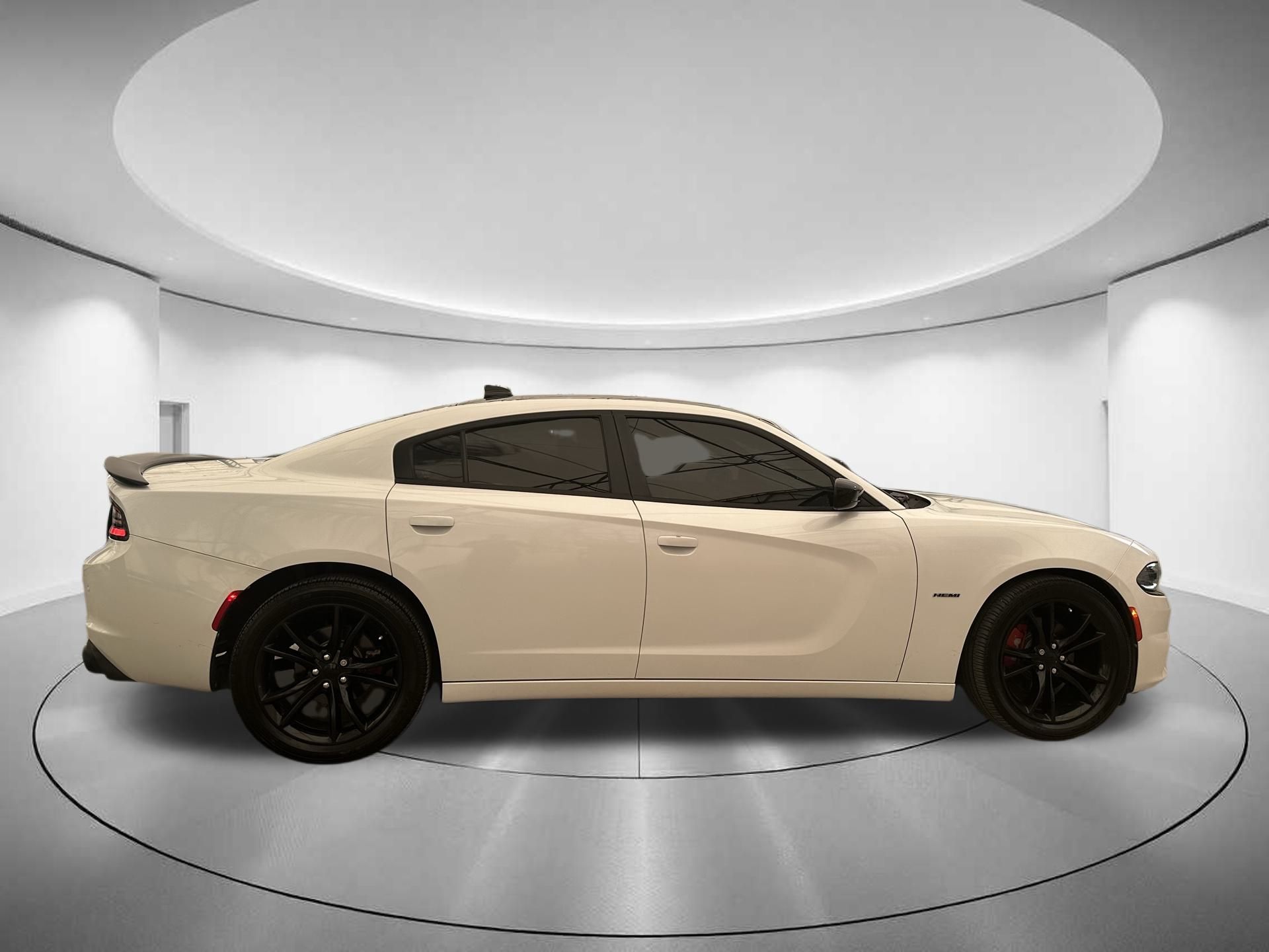 2016 Dodge Charger R/T 6