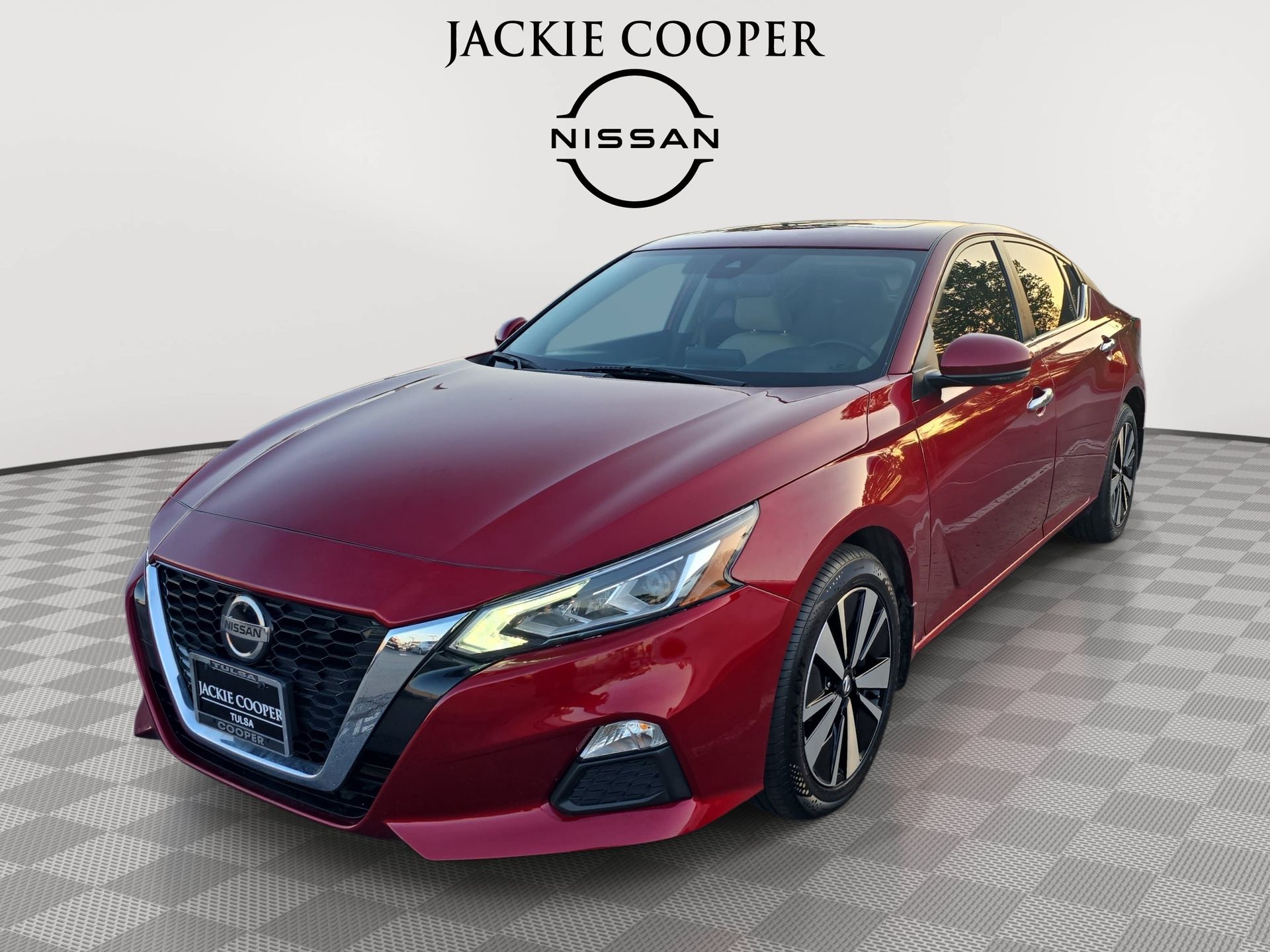 Red (Scarlet Ember Tintcoat) 2022 Nissan Altima Sedan All-Wheel Drive Continuously Variable Transmission