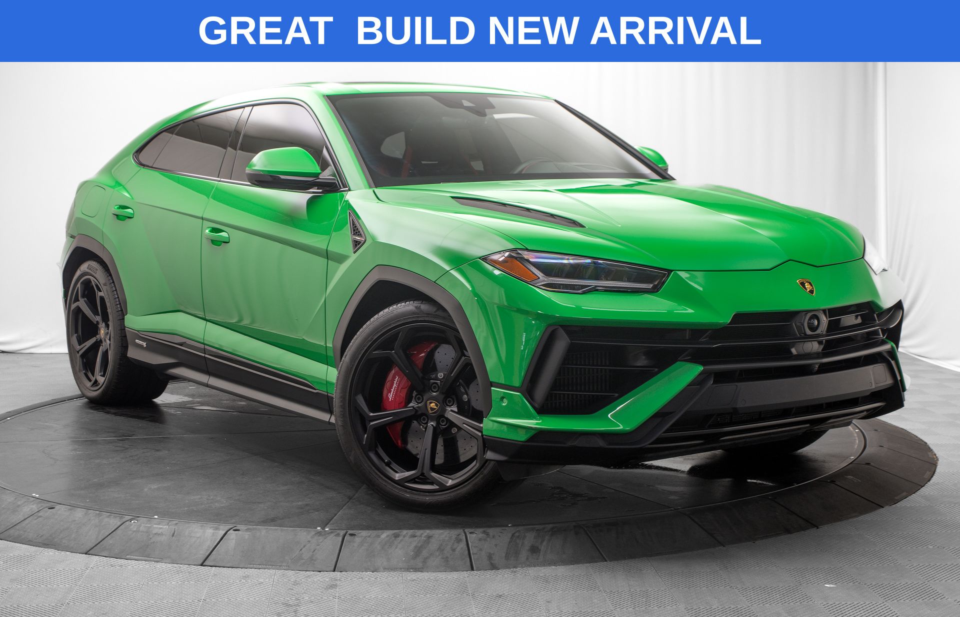 2023 Lamborghini Urus S