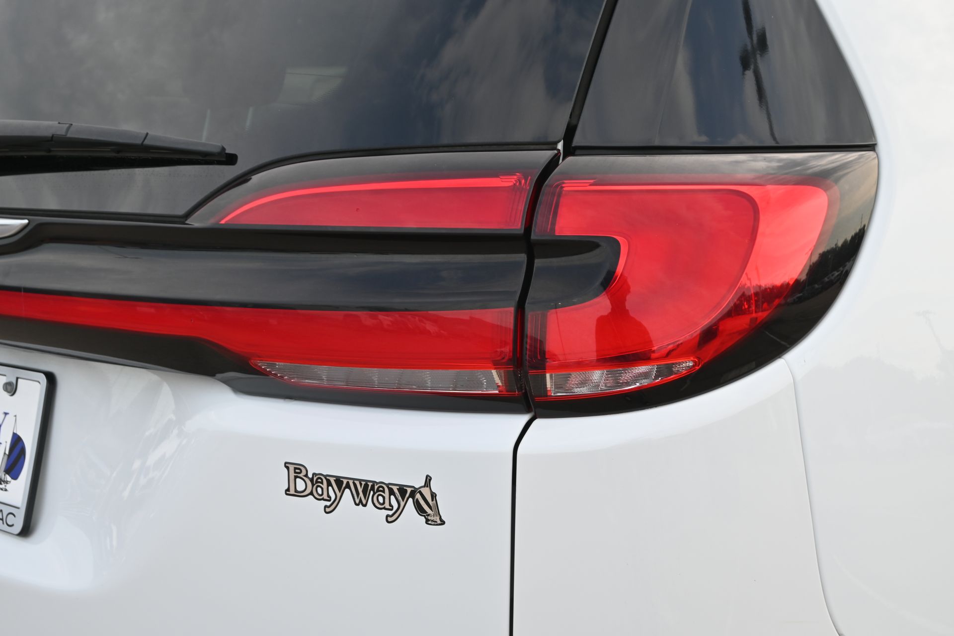 2023 Chrysler Pacifica Touring L White at Durrett Motor Company