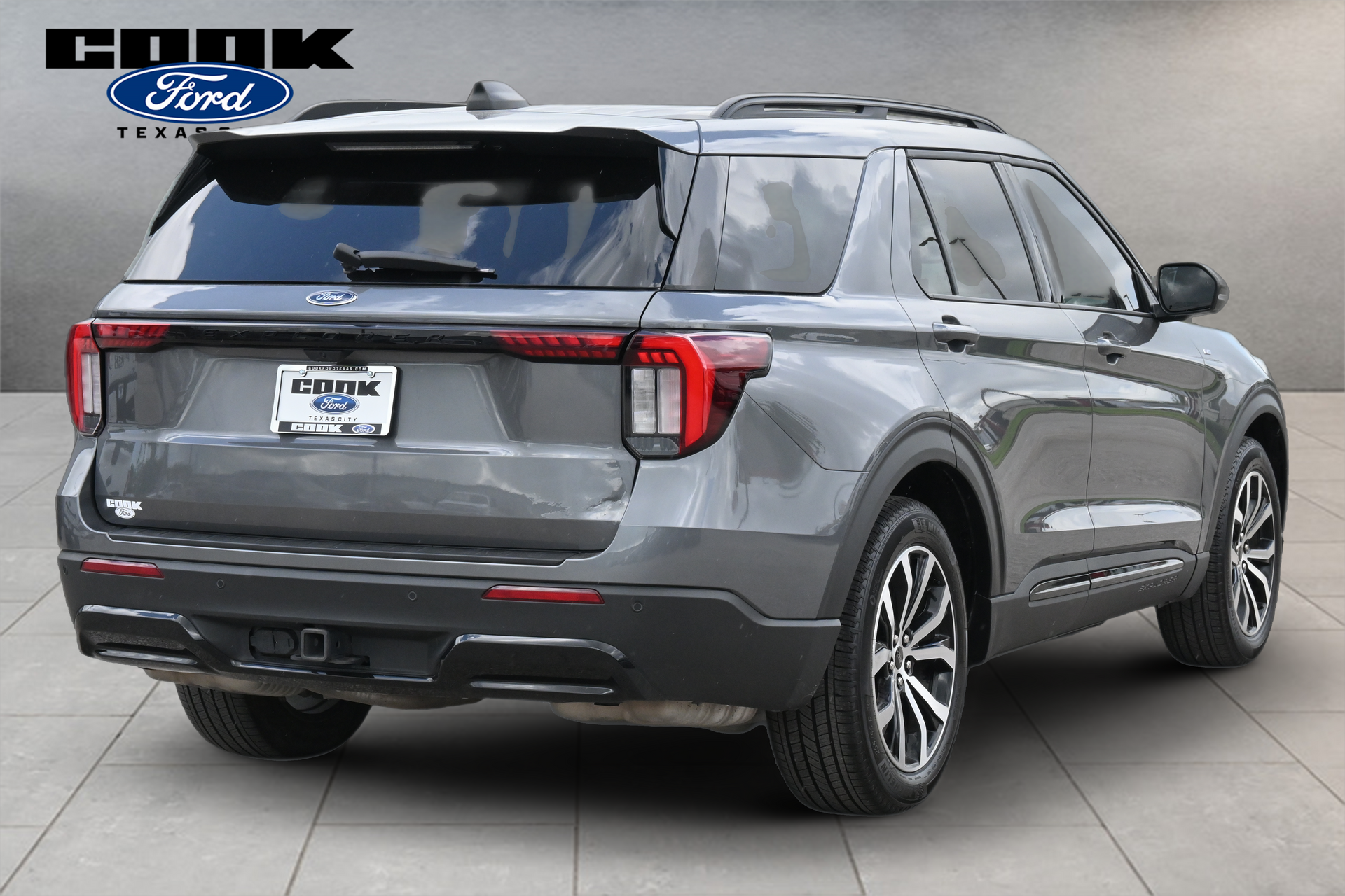 2025 Ford Explorer ST-Line Gray at Baytown Hyundai