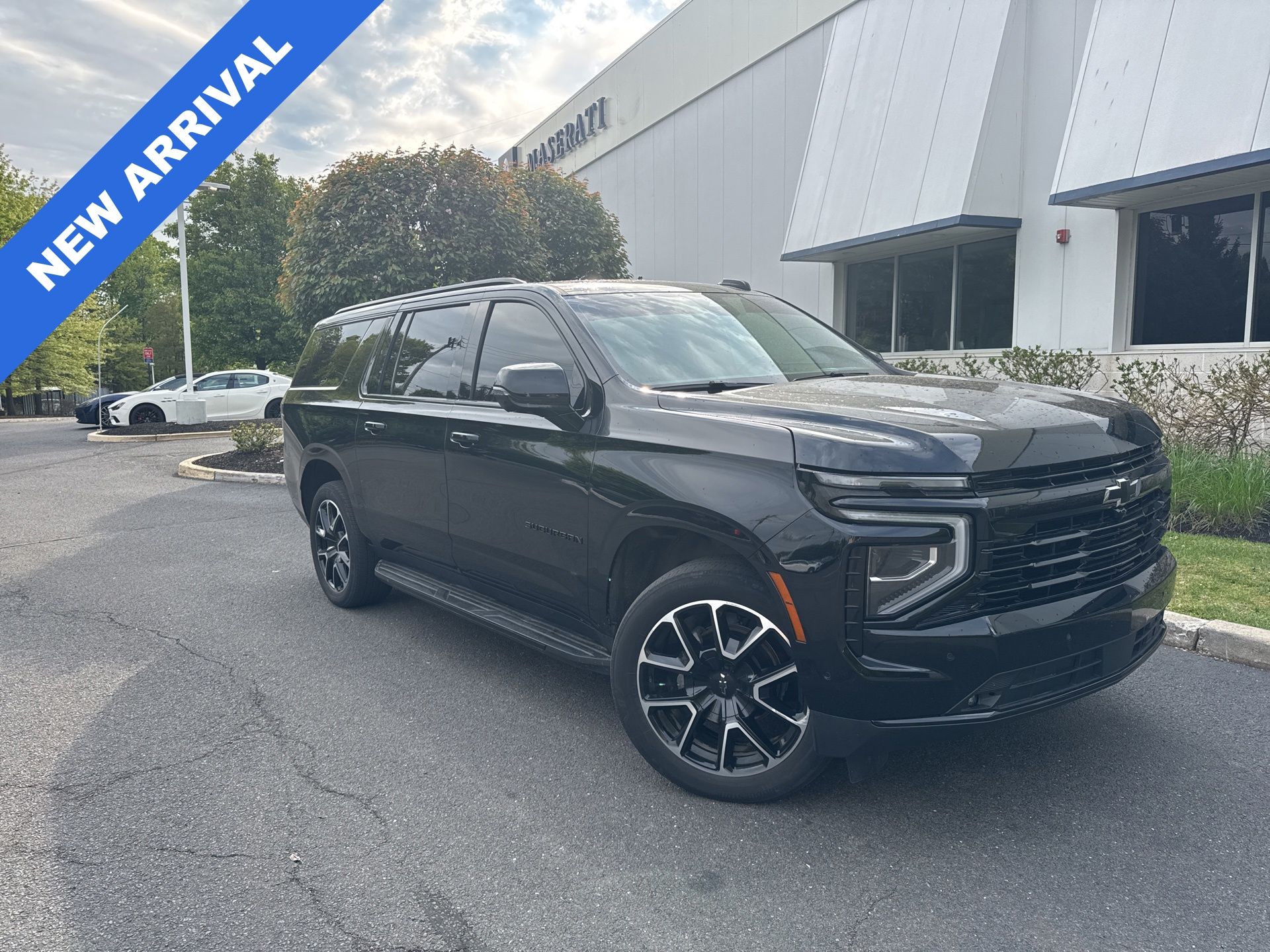 2025 Chevrolet Suburban RST
