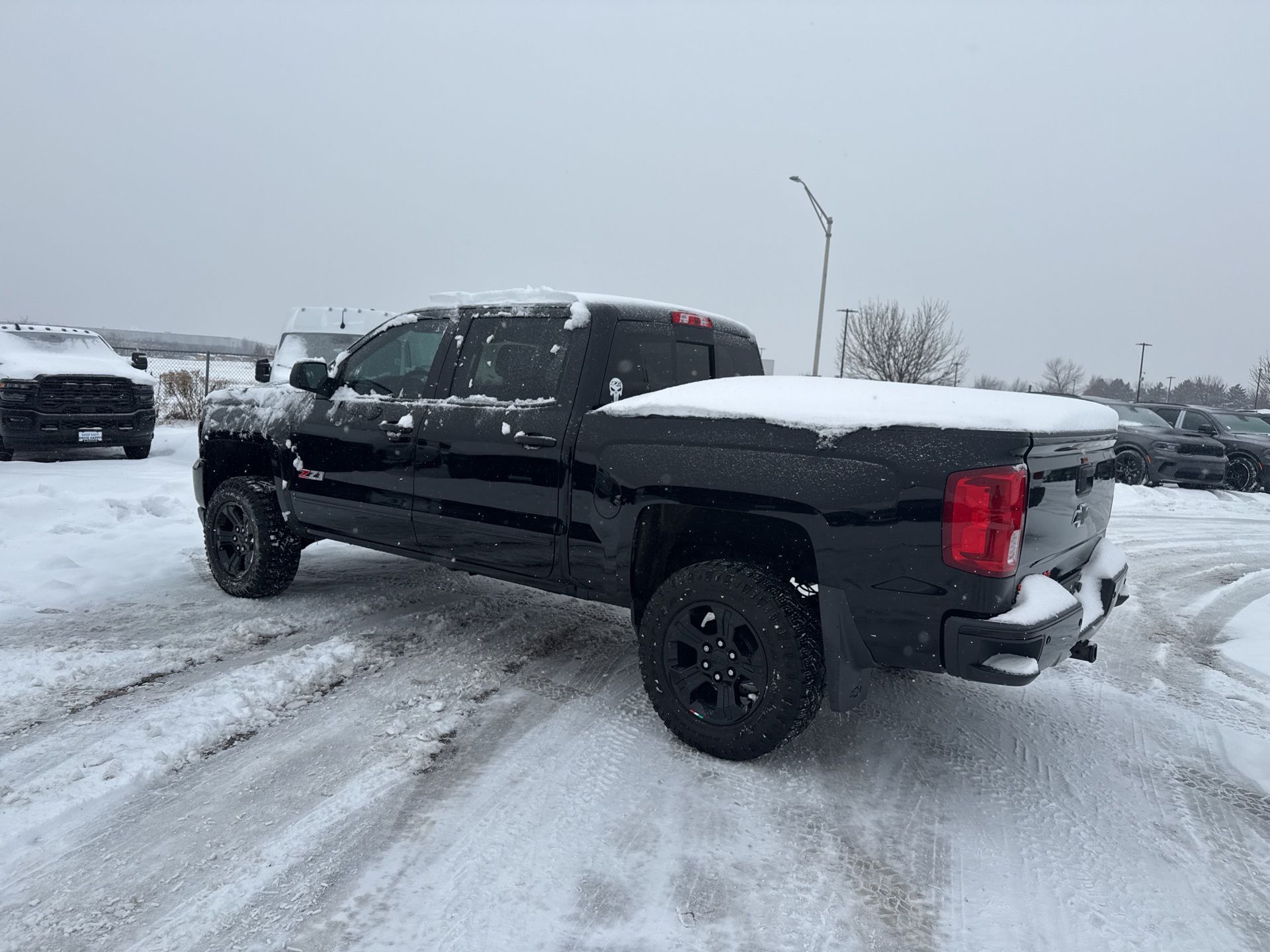 2018 CHEVROLET SILVERADO - Image 8
