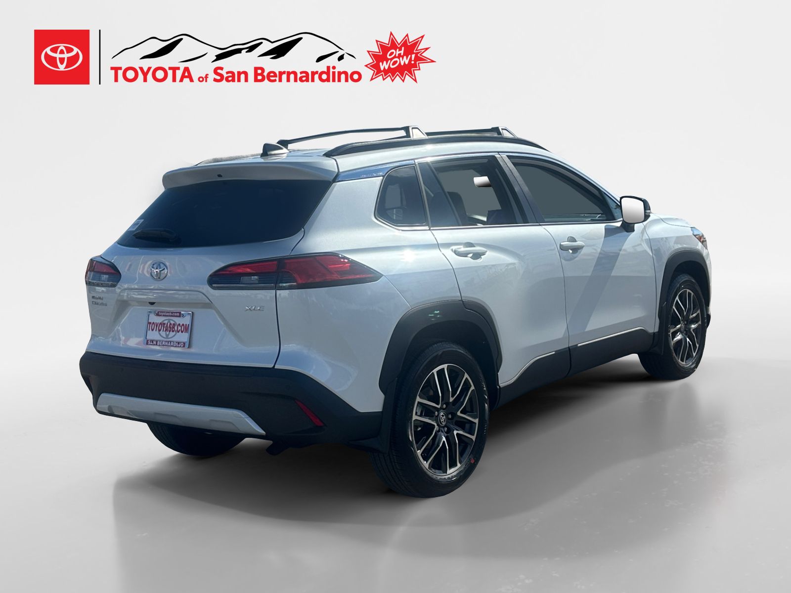 View vehicle photo 5