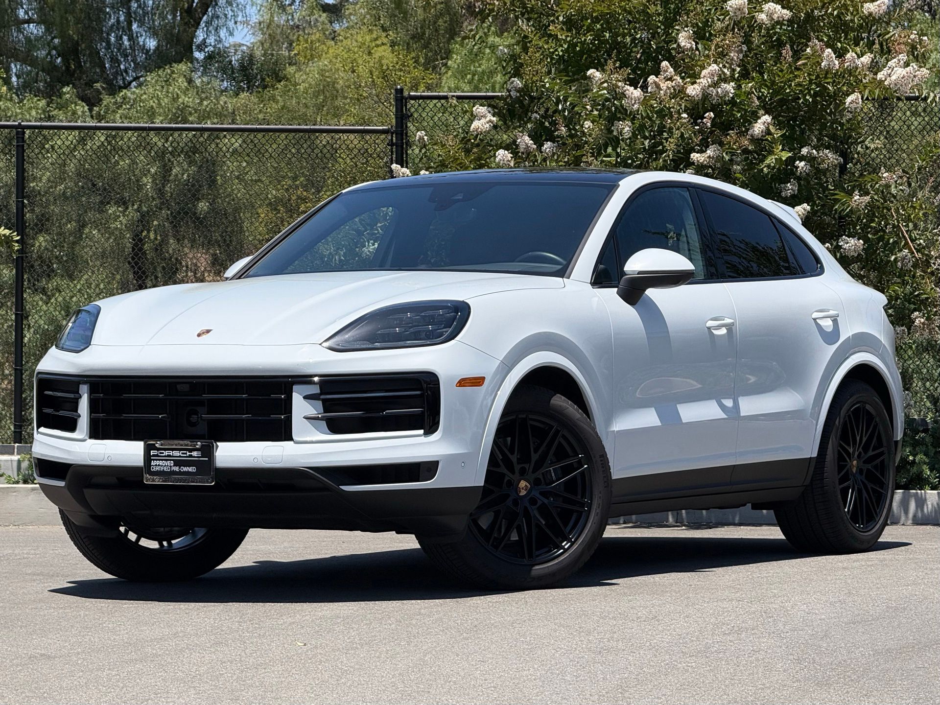 Carrara White Metallic 2026 Porsche Cayenne Coupe AWD Coupe All-Wheel Drive 8-Speed Automatic