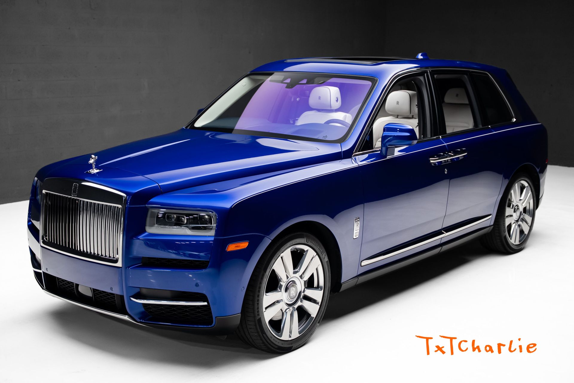 Blue 2019 Rolls-Royce Cullinan SUV / Crossover All-Wheel Drive 8-Speed Automatic
