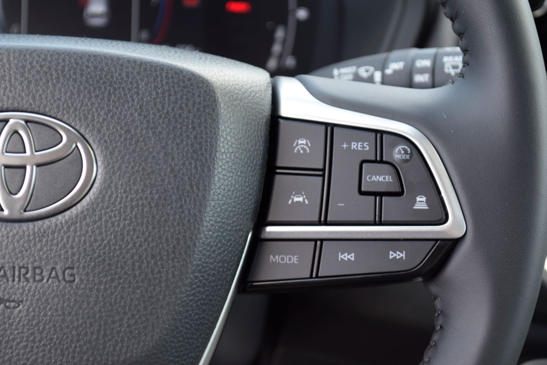 2026 Toyota Grand Highlander XLE - 6