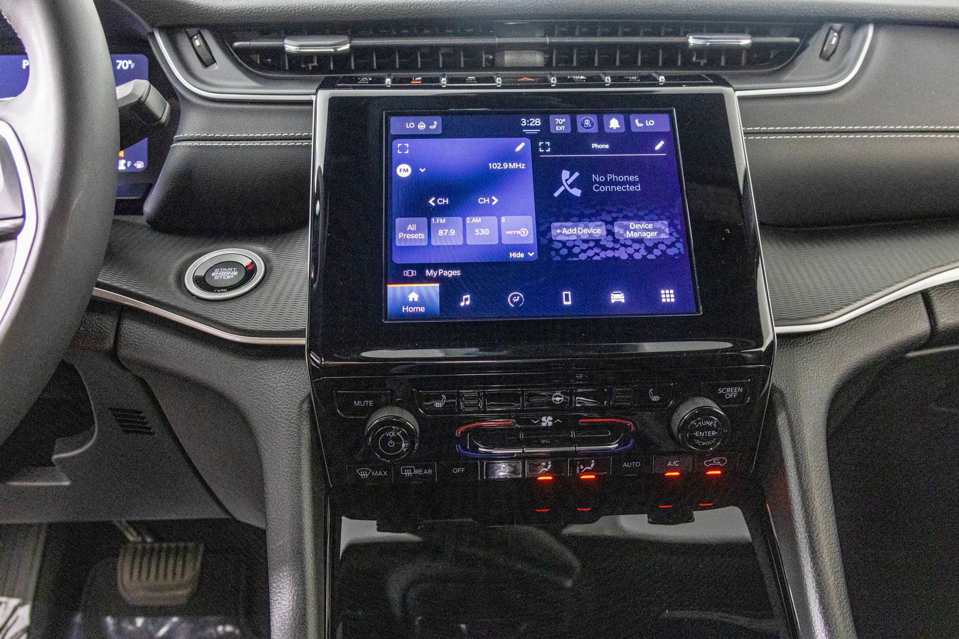 2023 JEEP GRAND CHEROKEE - Image 30