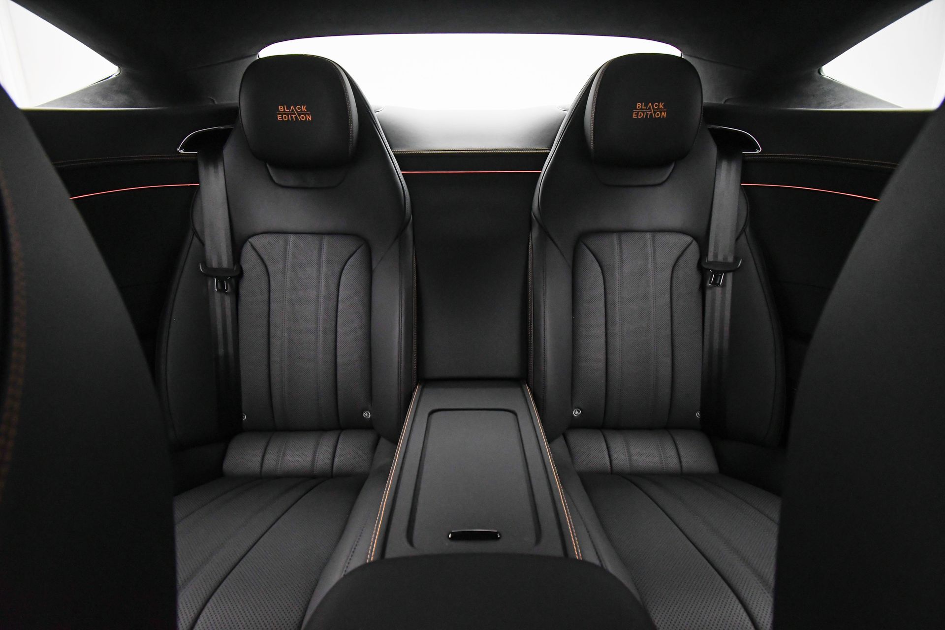 2025 Bentley Continental GT Black Edition - Photo 23