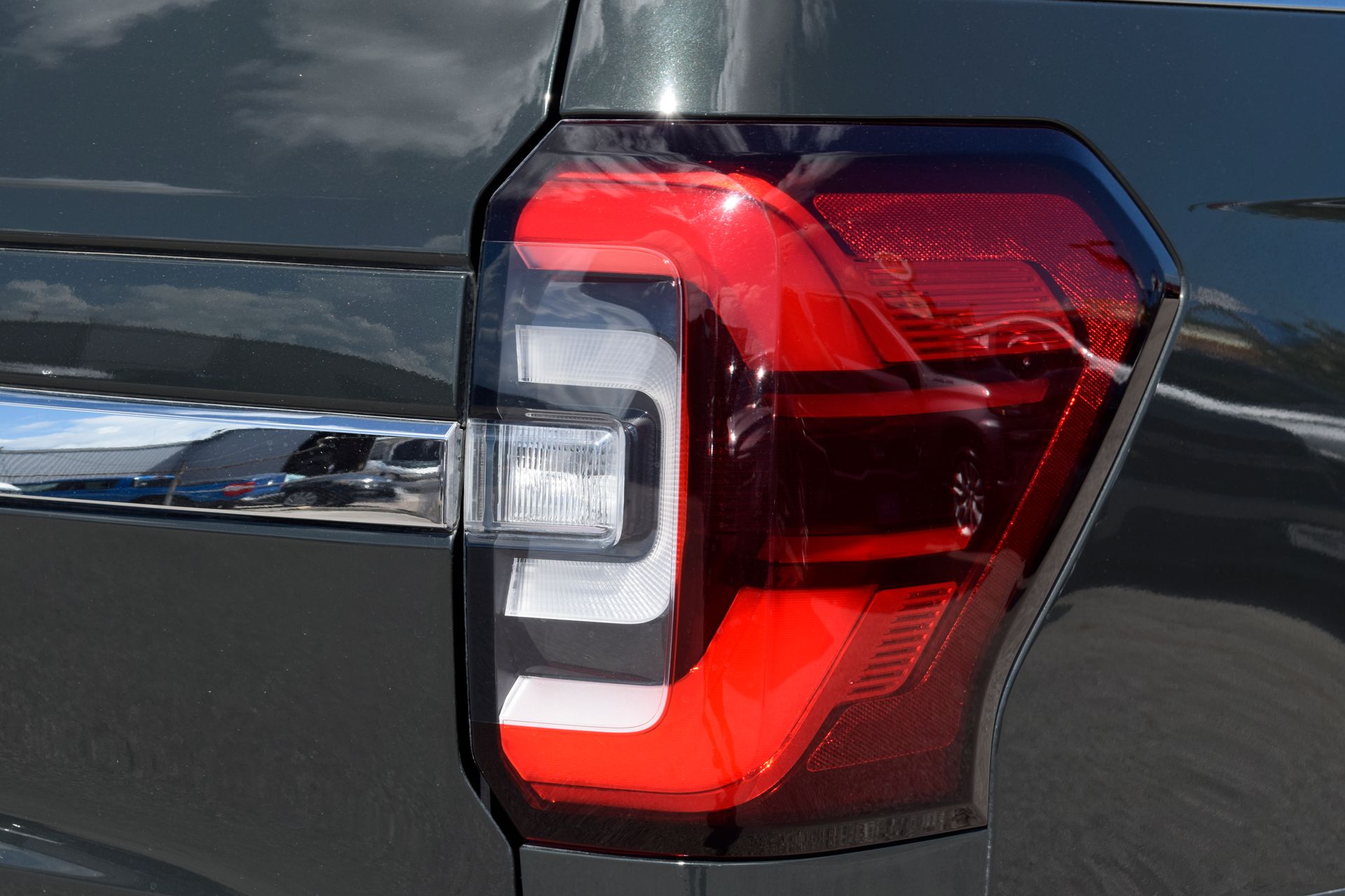 2023 Ford Expedition King Ranch Green at AutoSavvy Houston Southwest