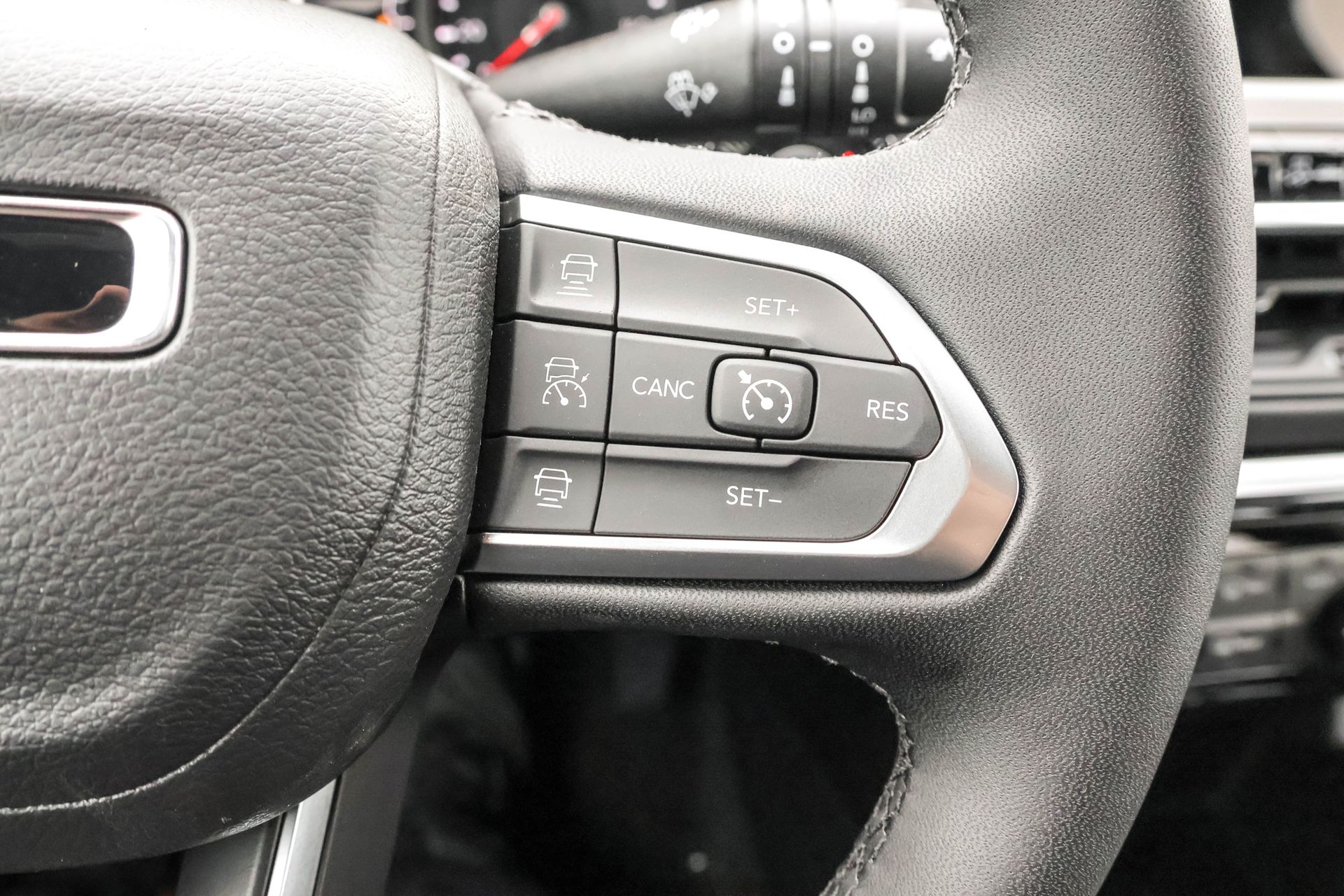 2026 JEEP COMPASS - Image 23