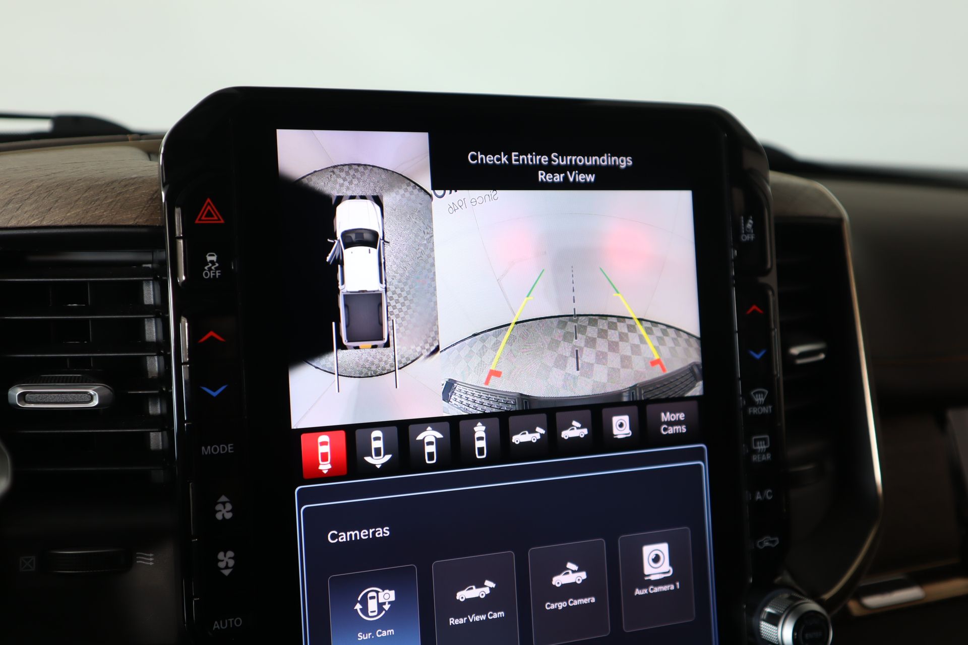 View vehicle photo 6