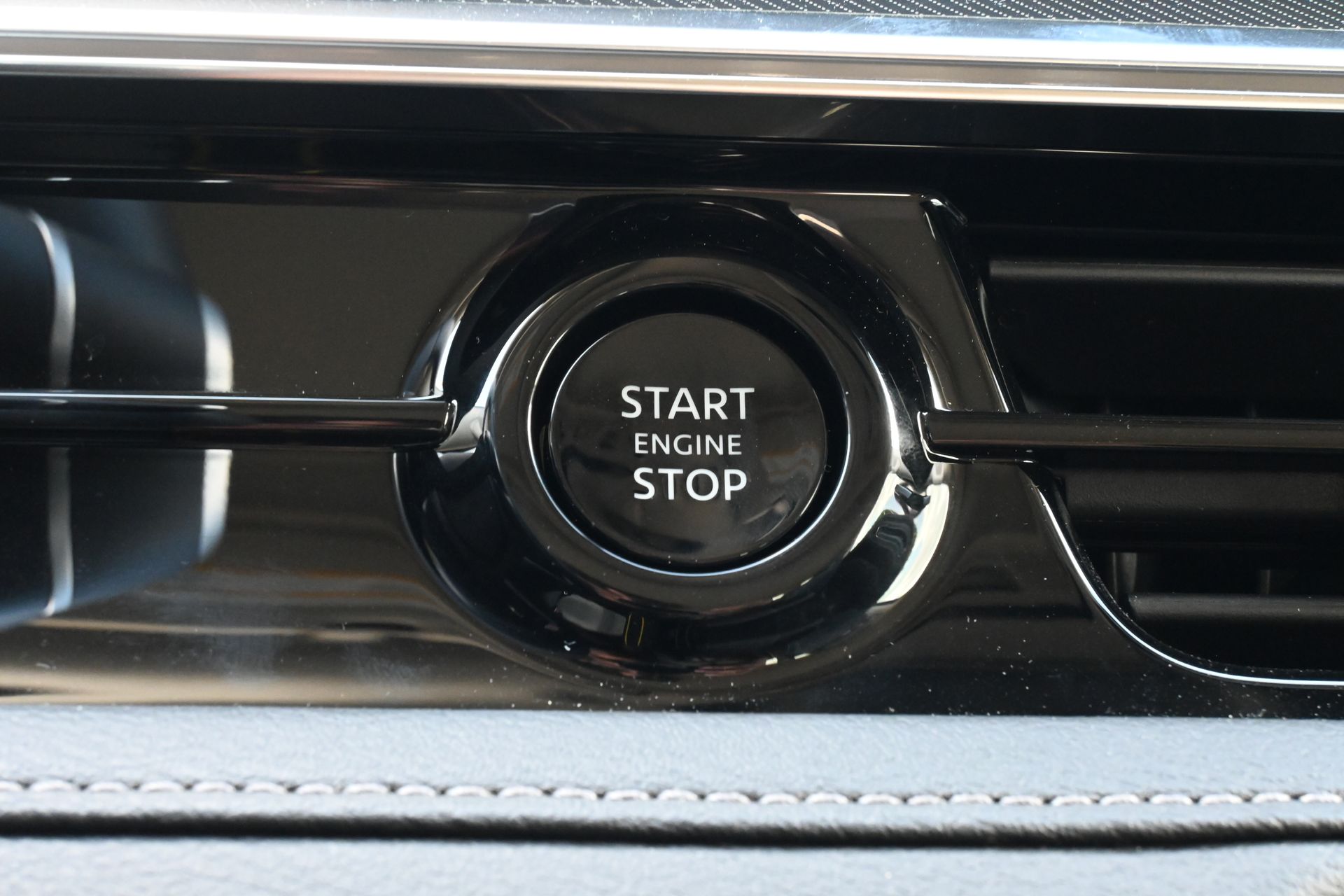 2026 INFINITI QX80 LUXE White at Genesis of Spring