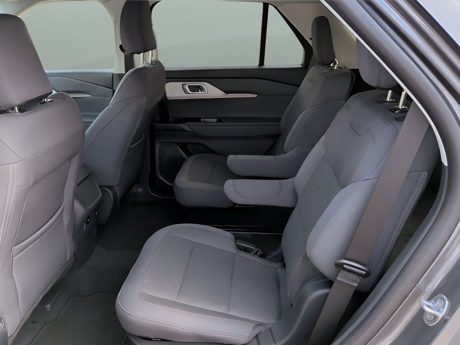 2026 Ford Explorer Active - 10