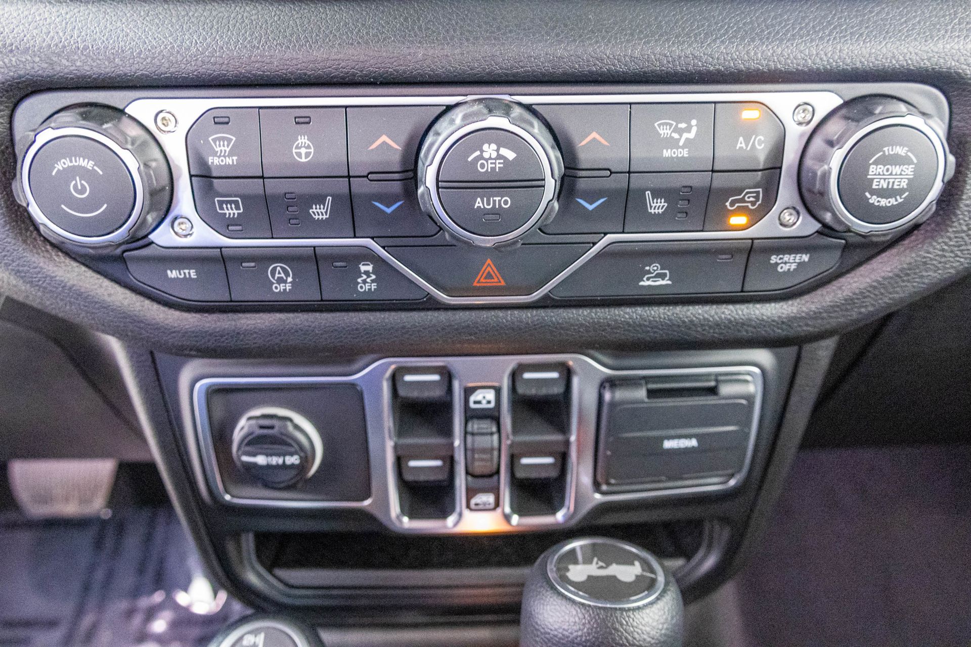 2026 JEEP WRANGLER - Image 23