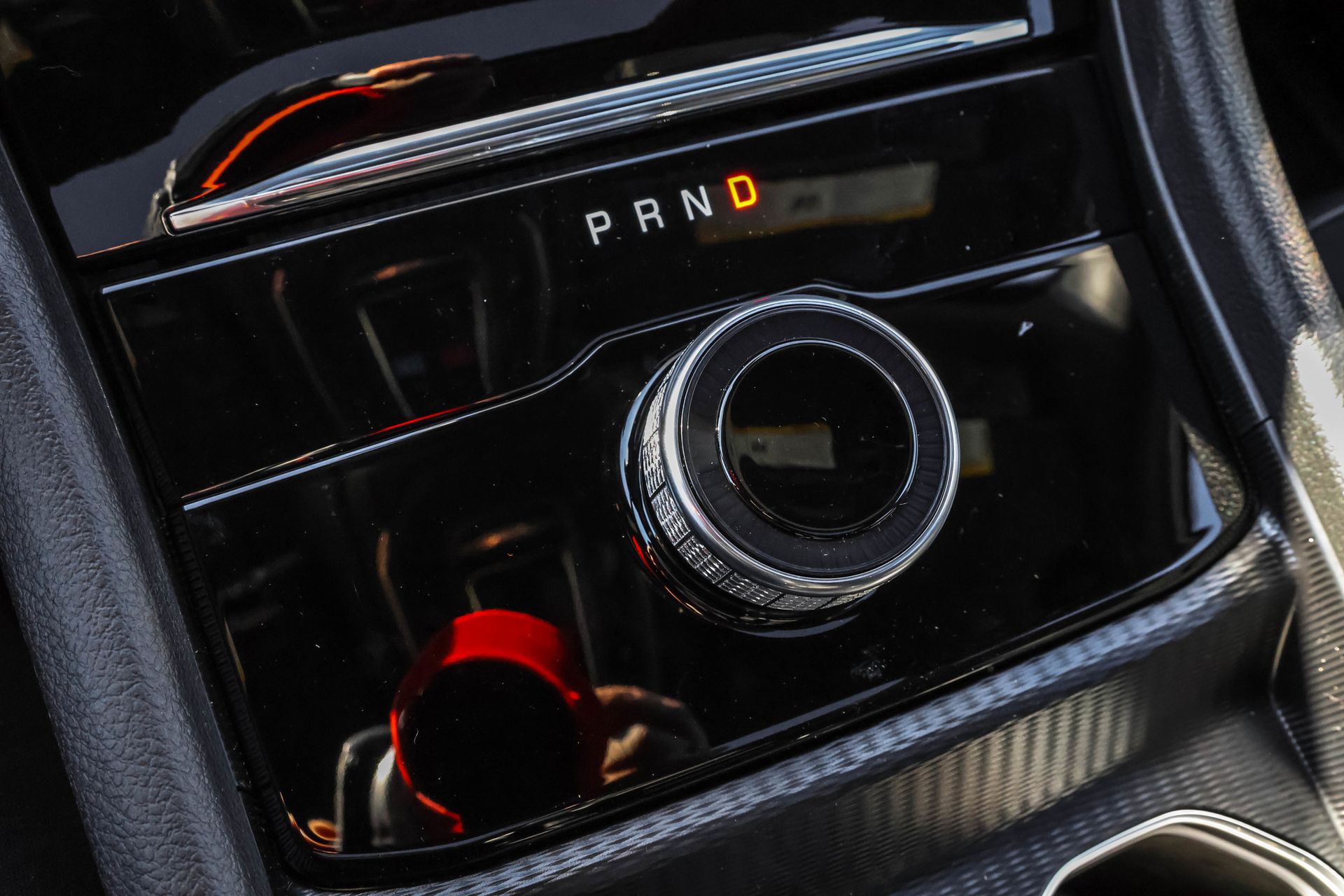 2025 JEEP GRAND CHEROKEE L - Image 24