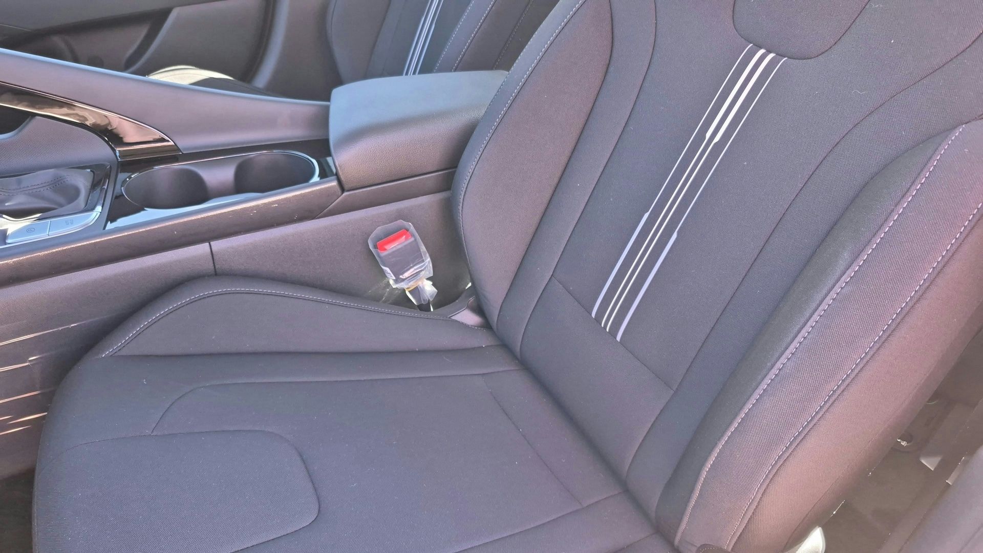 2026 Hyundai Elantra Hybrid