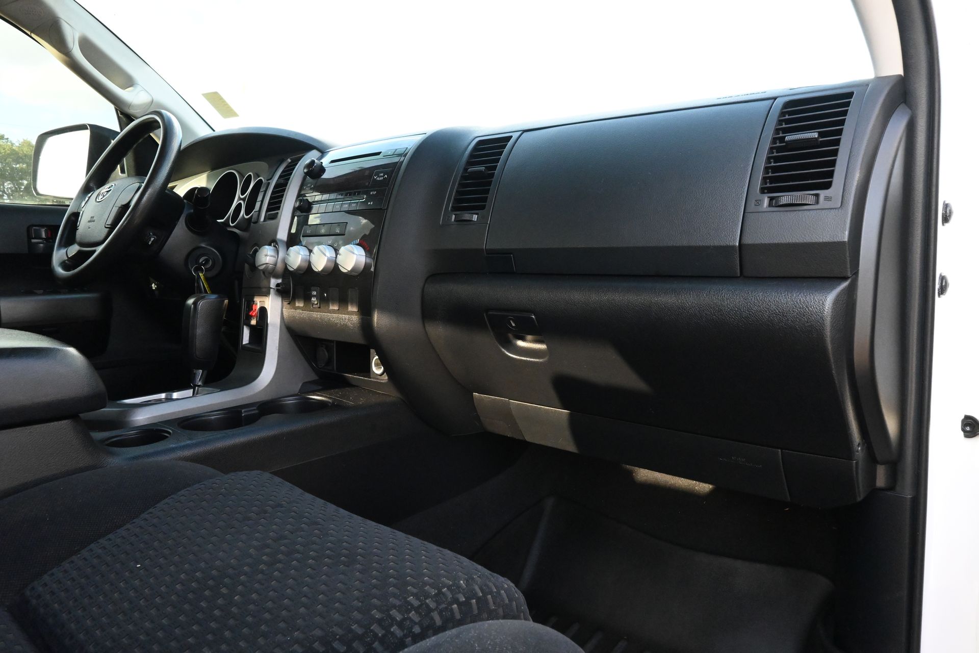 2011 Toyota Tundra Grade White at Community Toyota
