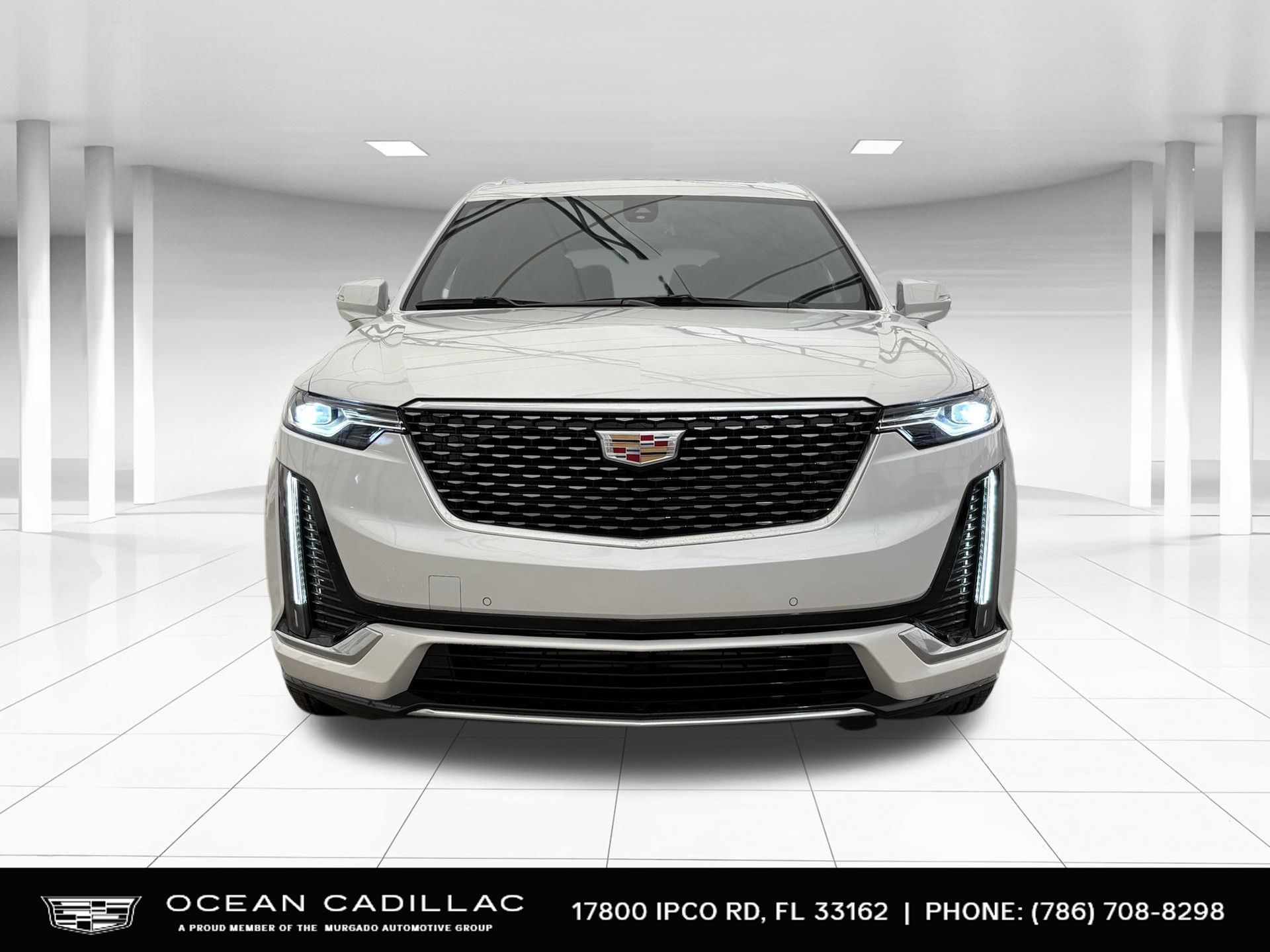 2025 Cadillac XT6 Luxury 8