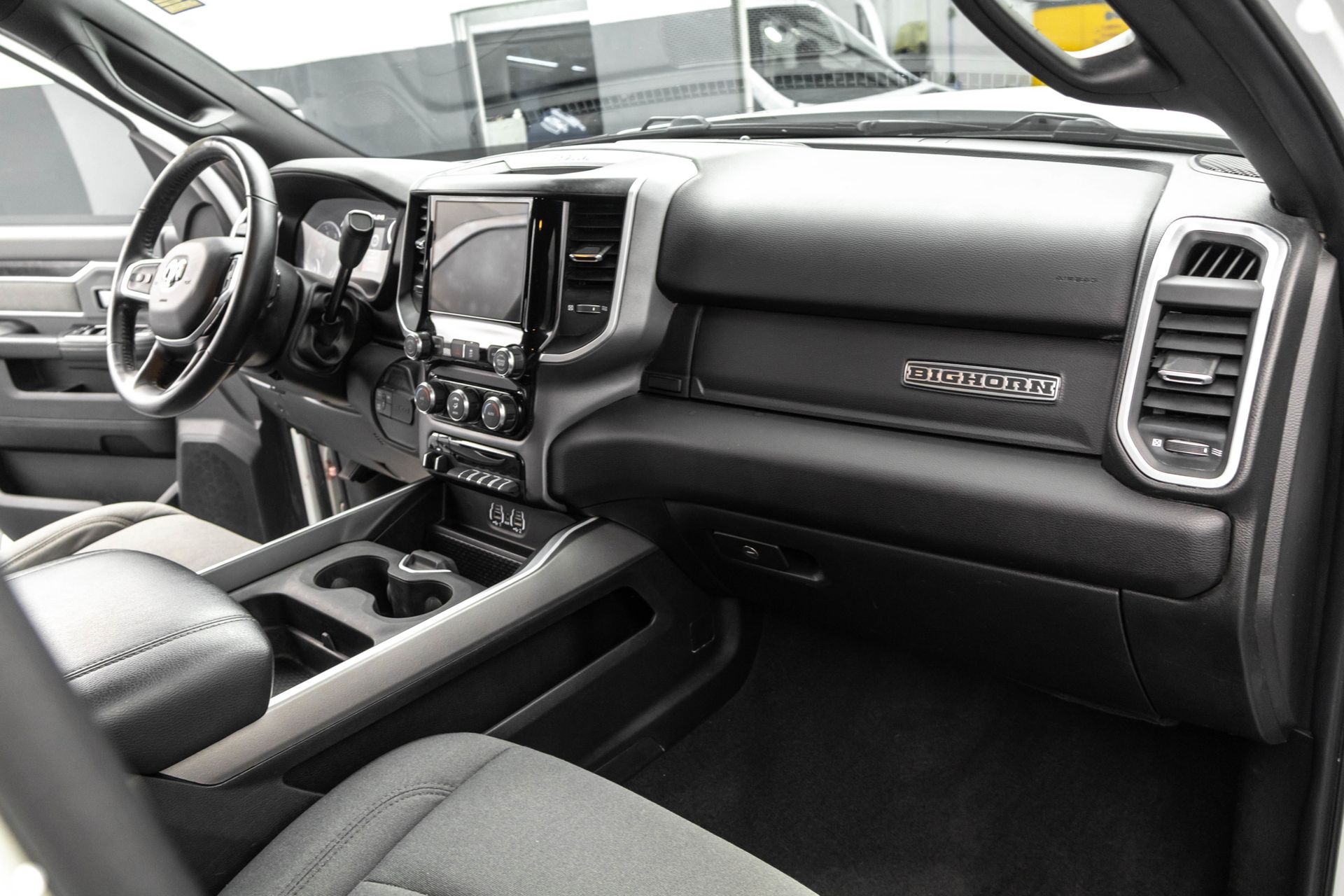 2023 RAM 3500 - Image 40