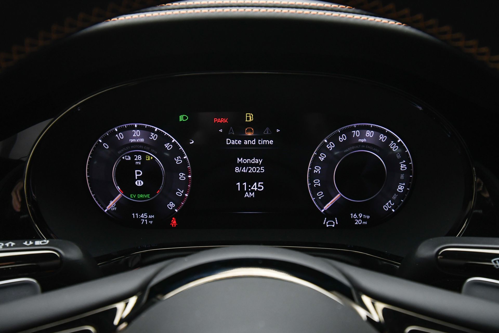 2025 Bentley Continental GT Black Edition - Photo 21