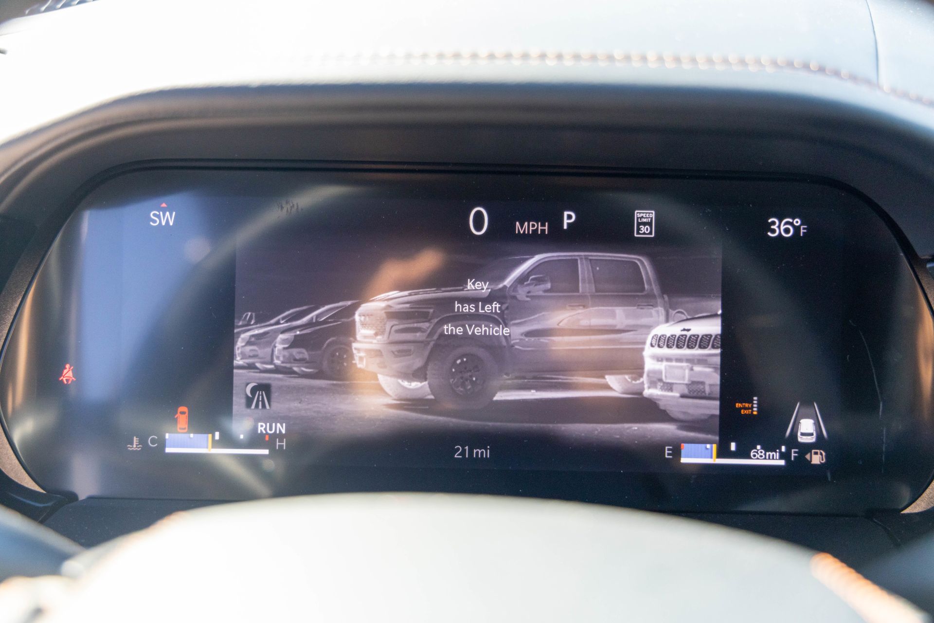 2026 JEEP GRAND CHEROKEE L - Image 28