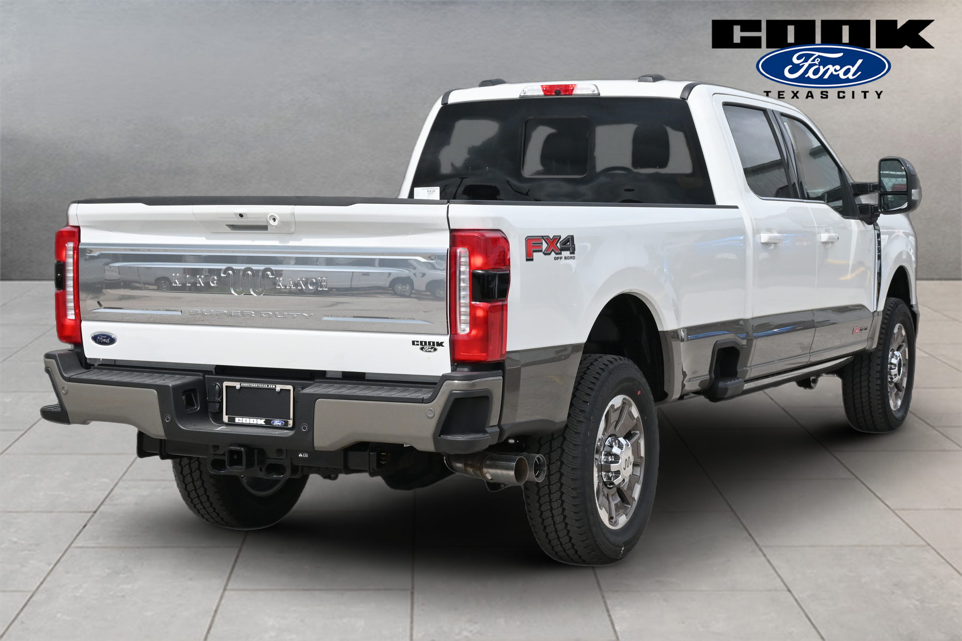 2026 Ford F-350SD King Ranch White at EAG Ford Navasota