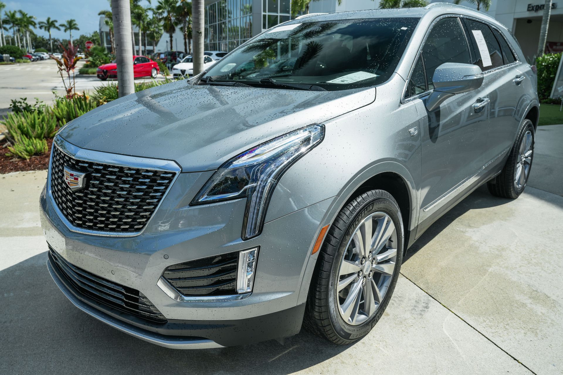 2025 Cadillac XT5 Premium Luxury photo 4