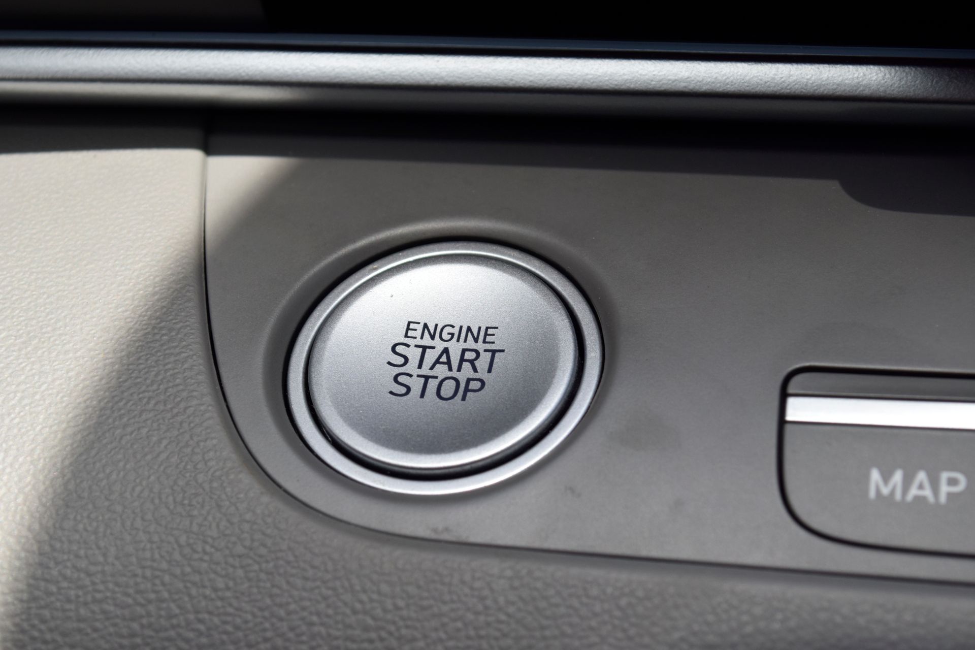 2024 Hyundai Elantra SEL Black at Community Honda