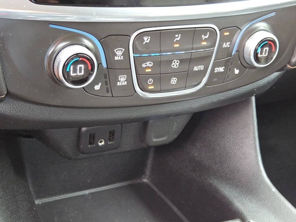 2018 Chevrolet Traverse 3LT photo 30
