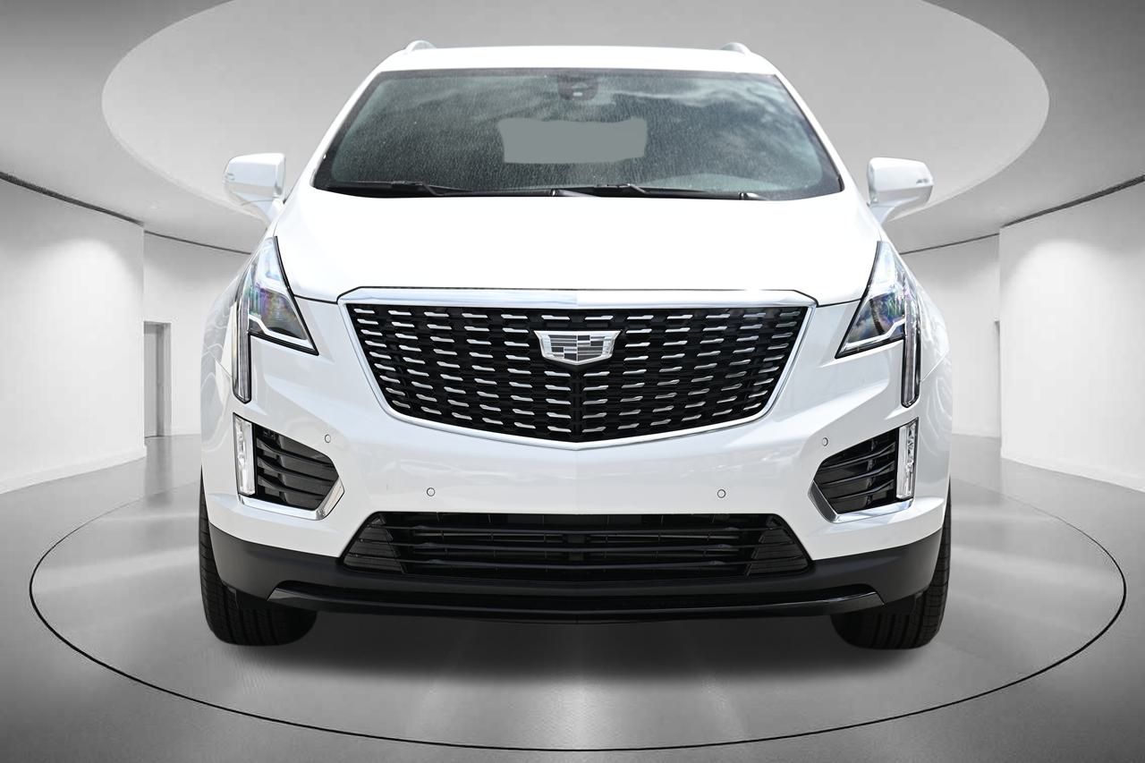 2024 Cadillac XT5 Luxury 8