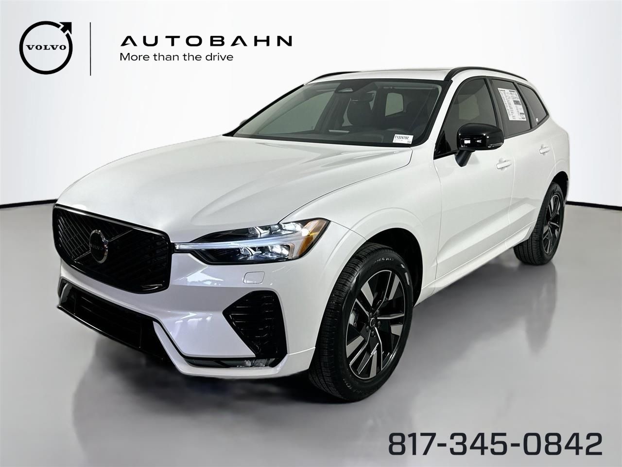 Crystal White Metallic 2026 Volvo XC60 B5 Core AWD SUV / Crossover All-Wheel Drive Automatic
