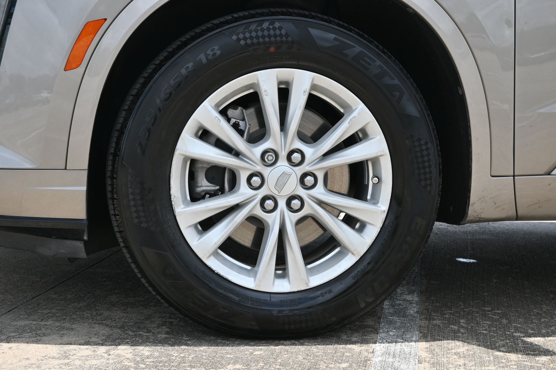 2022 Cadillac XT6 Luxury Brown at Tom Peacock Cadillac