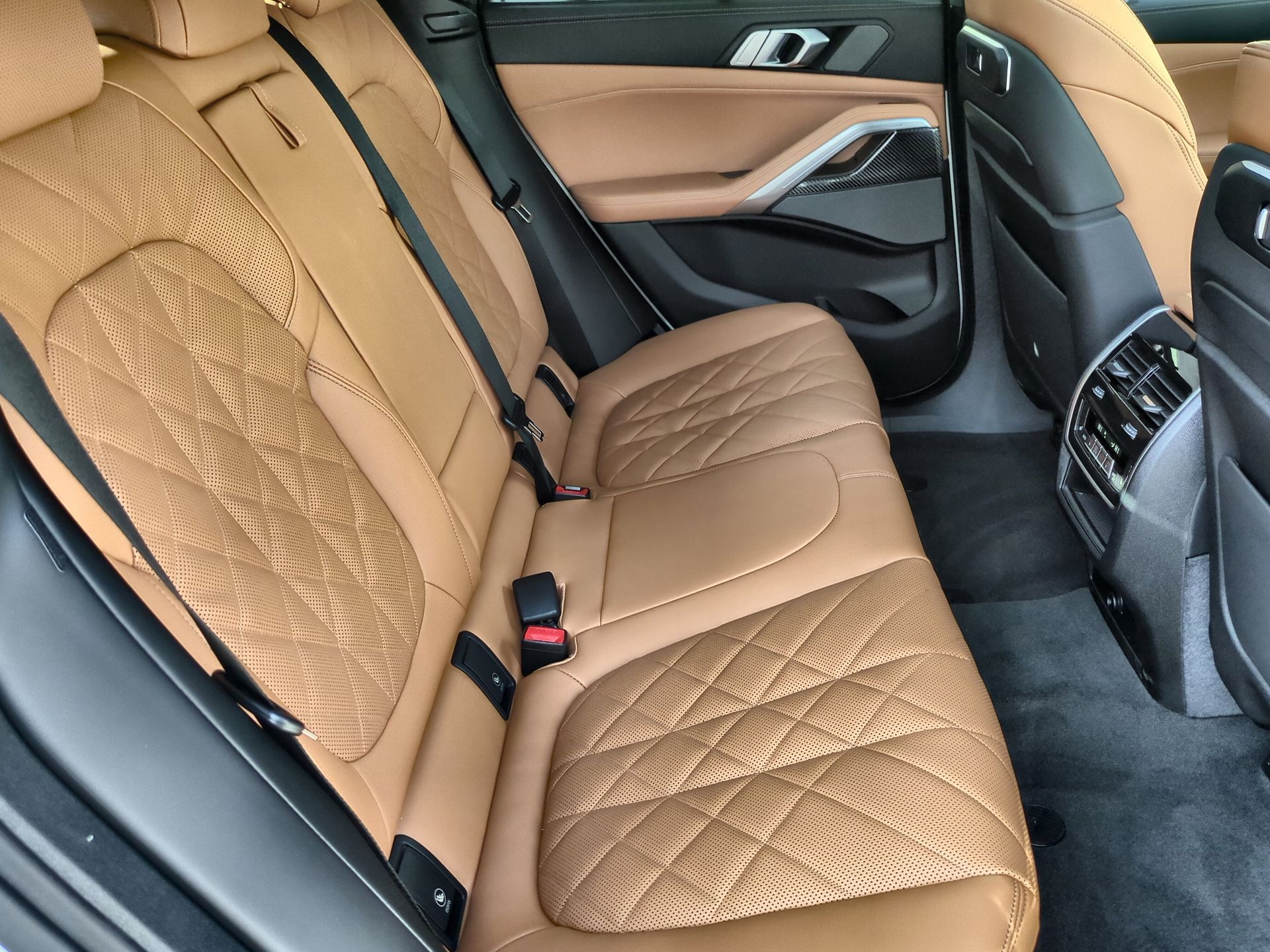 new 2026 BMW X6 car, priced at $107,875