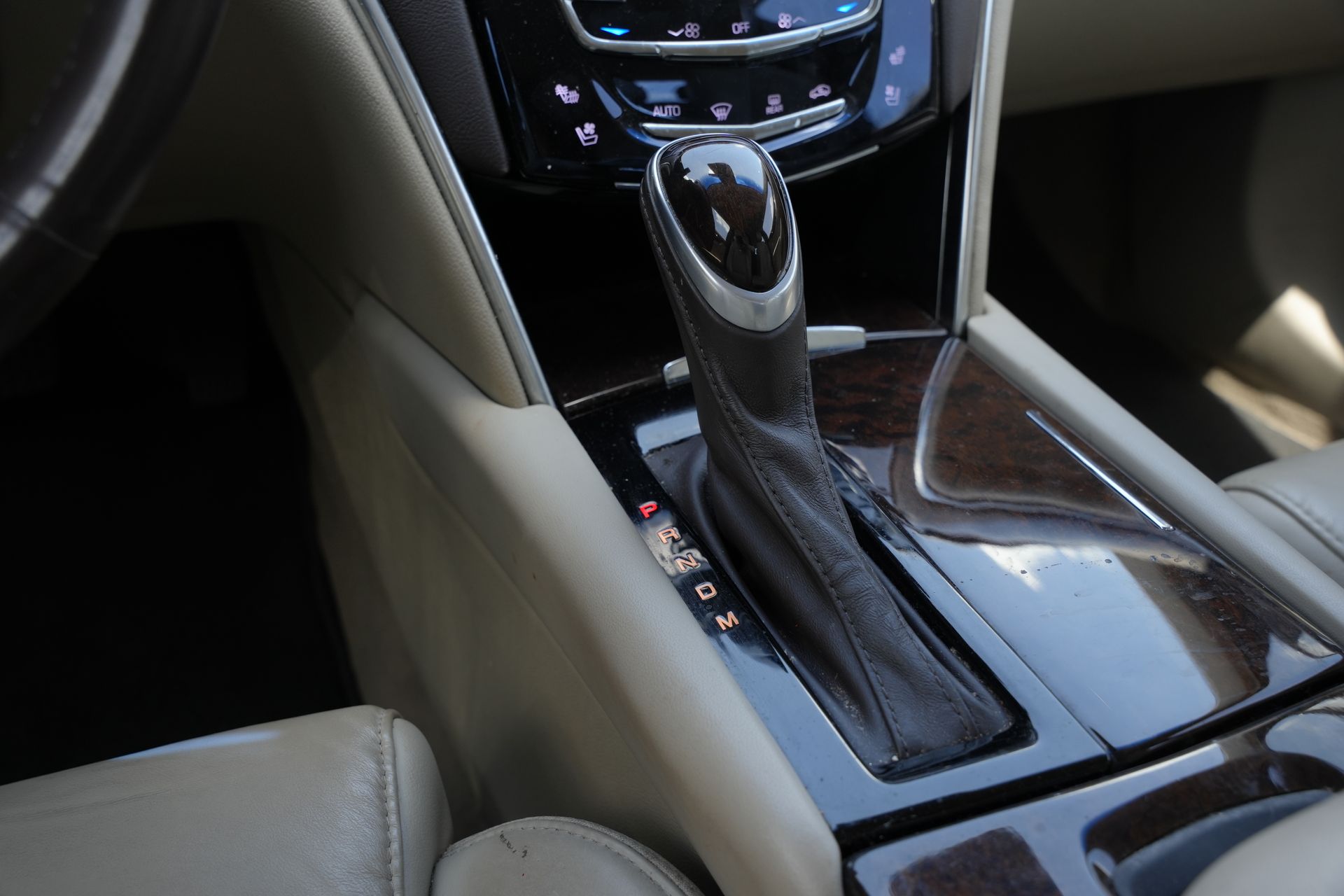 2016 Cadillac XTS Luxury Black at Tom Peacock Cadillac