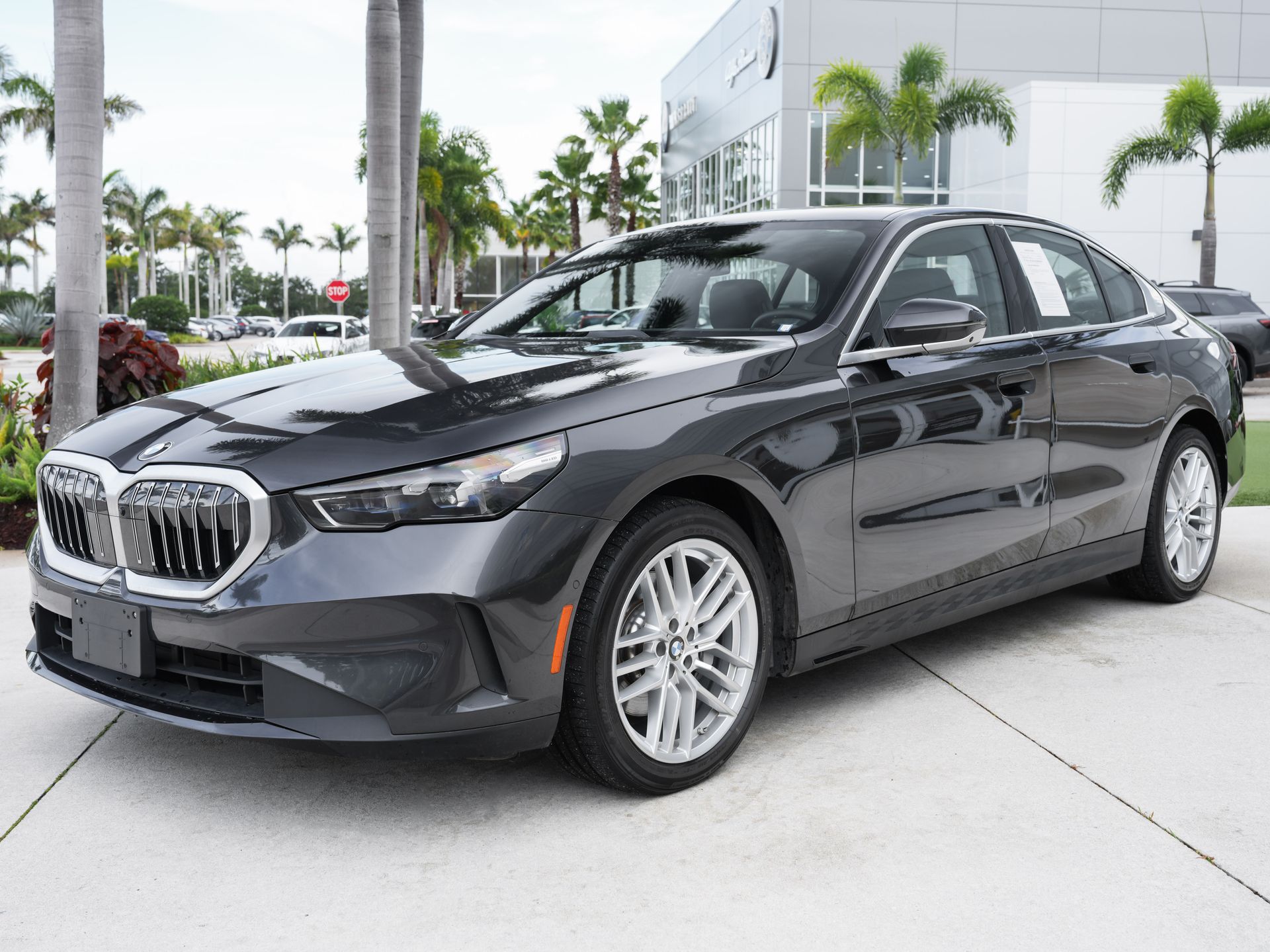 2024 BMW 5 Series 530i - Photo 7