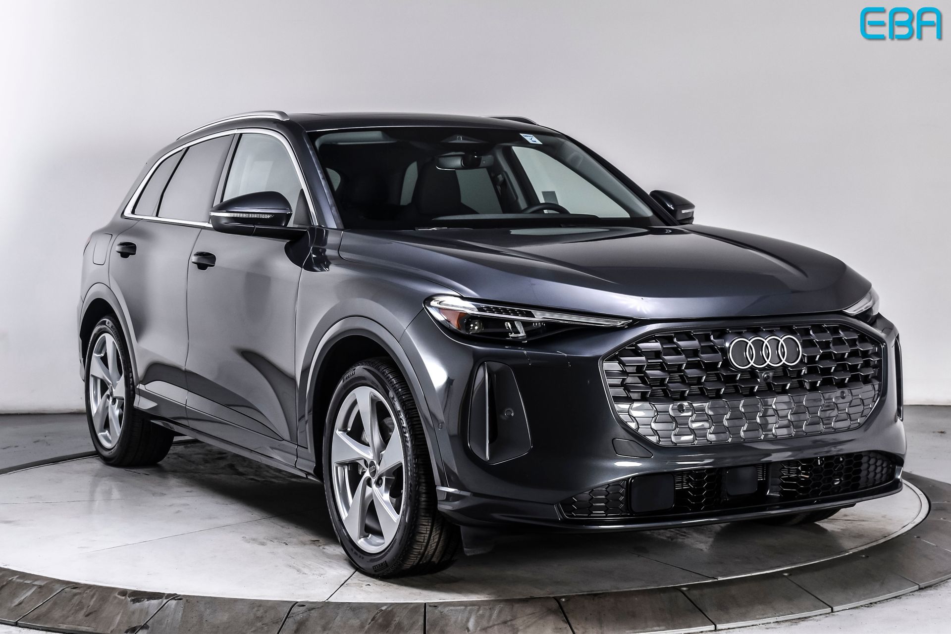2025 Audi Q5 40 Prestige's photo