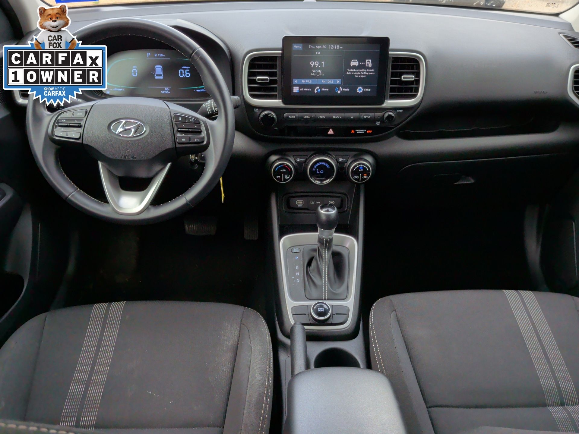 2023 Hyundai Venue SEL - 11