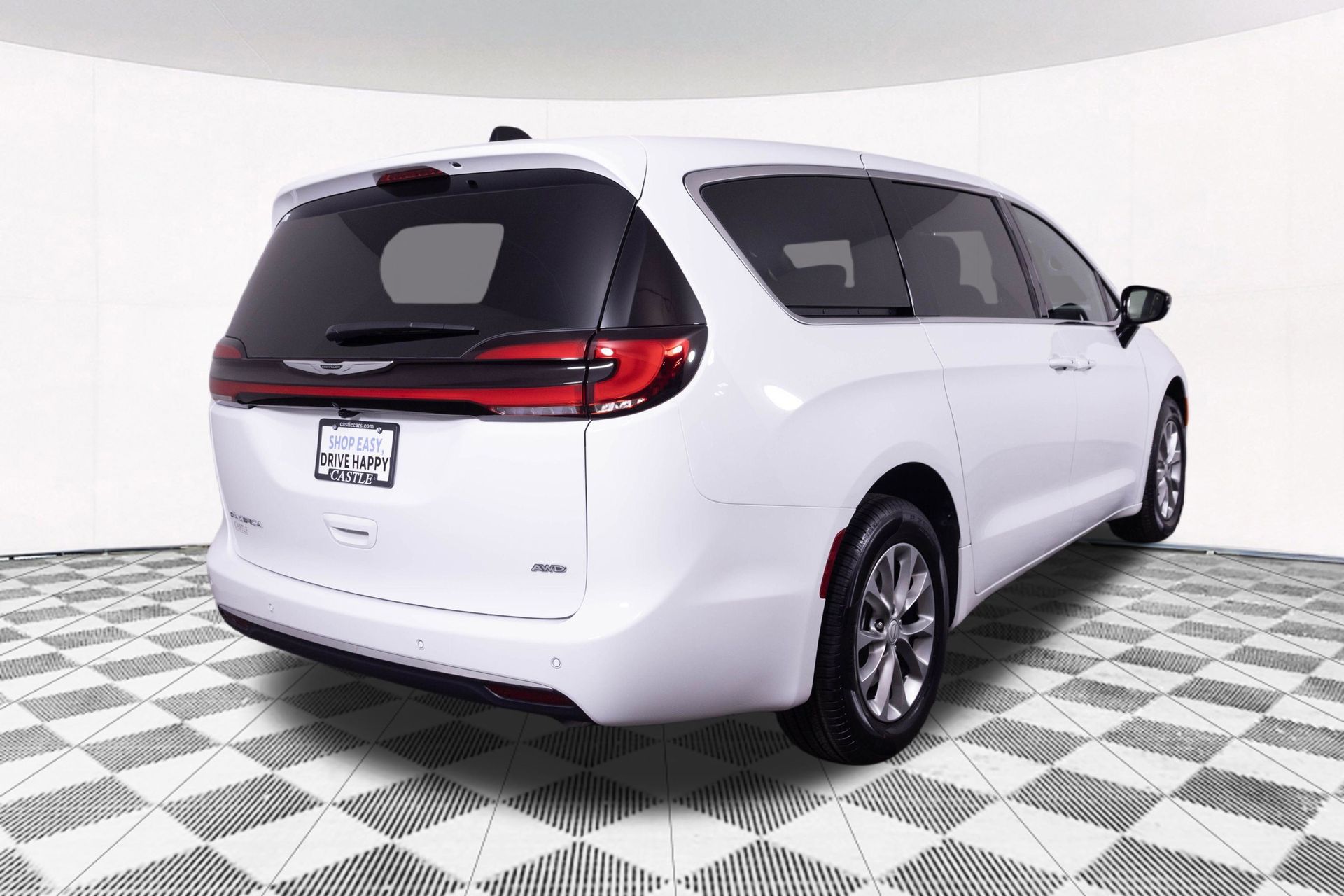 2026 CHRYSLER PACIFICA - Image 8