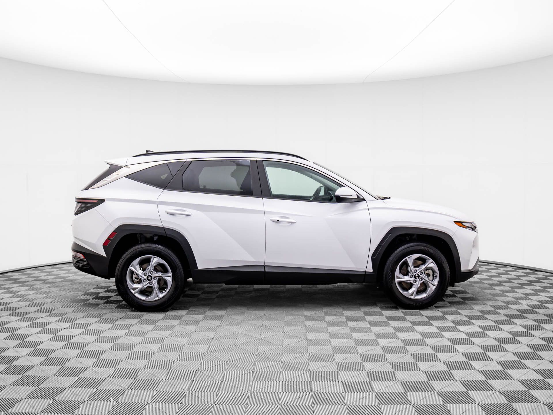 2022 Hyundai Tucson SEL photo