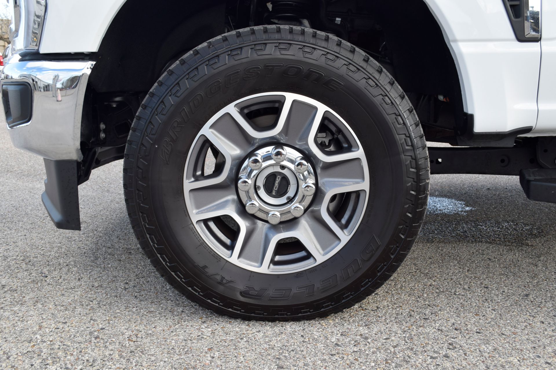 2025 Ford F-350SD Lariat White at EAG Ford Navasota