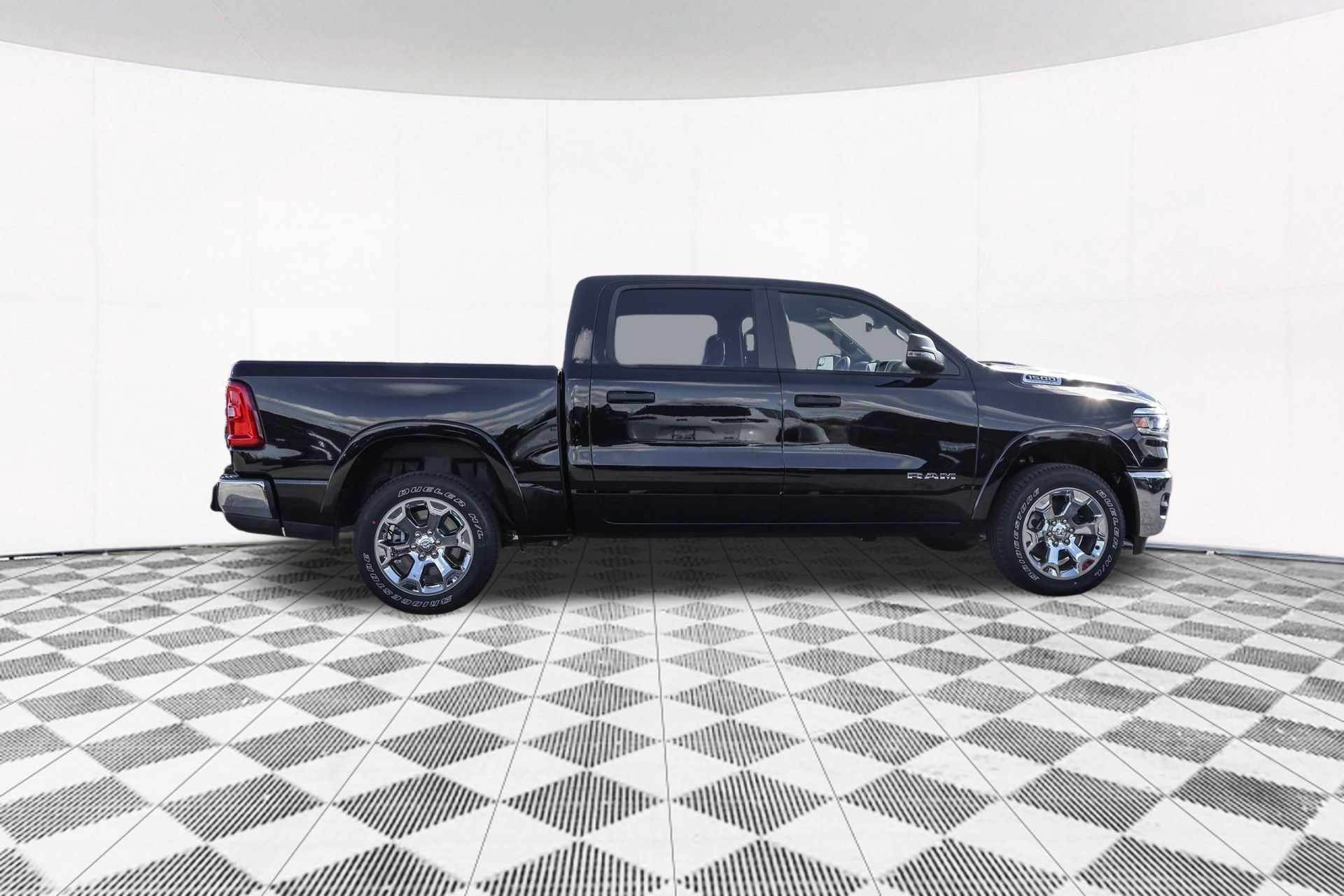 2026 RAM 1500 - Image 8