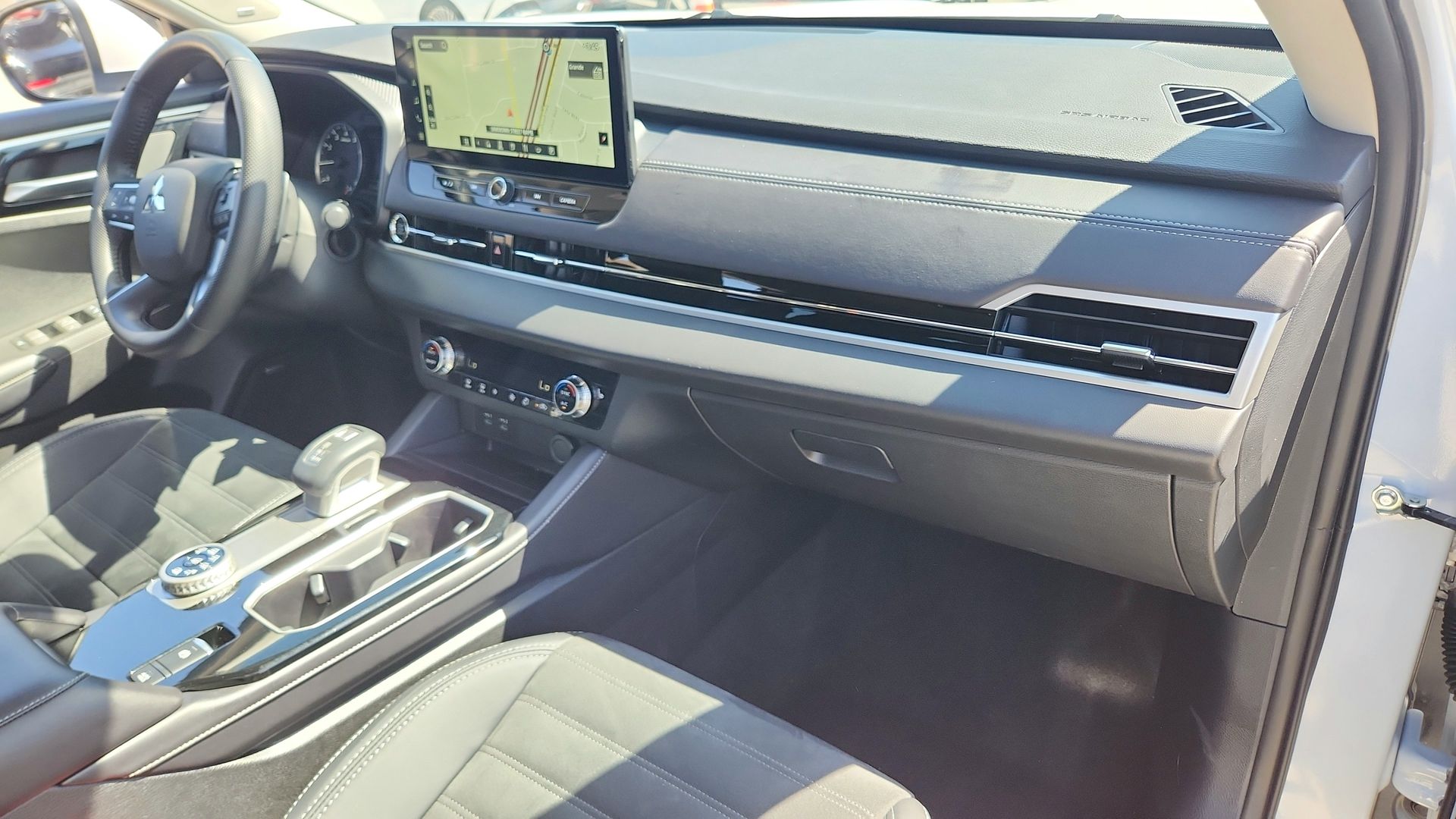 2025 Mitsubishi Outlander