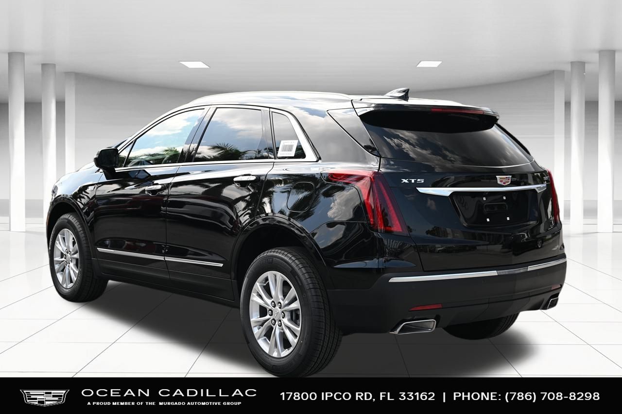 2024 Cadillac XT5 Luxury 3