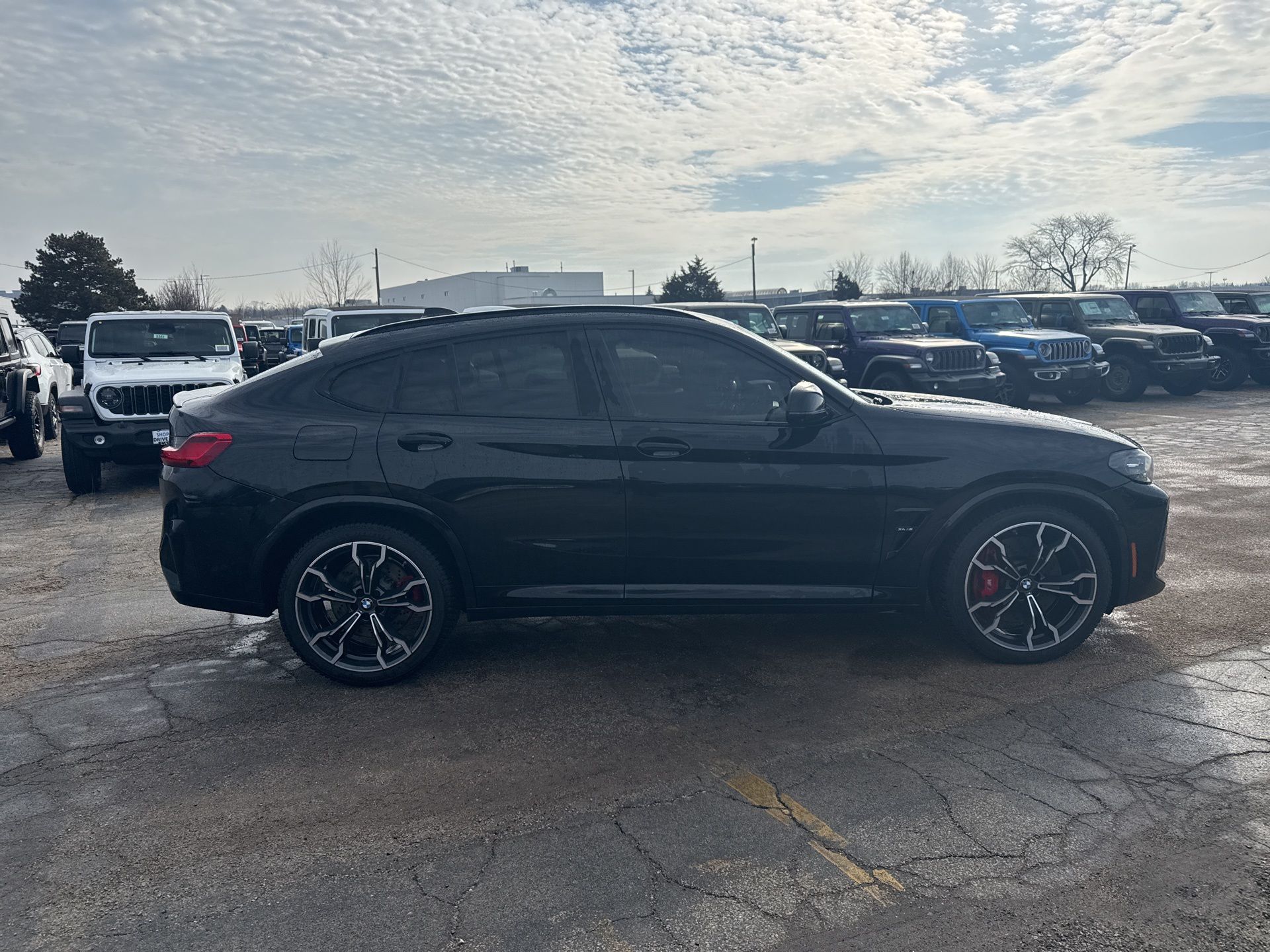 2022 BMW X4 - Image 5